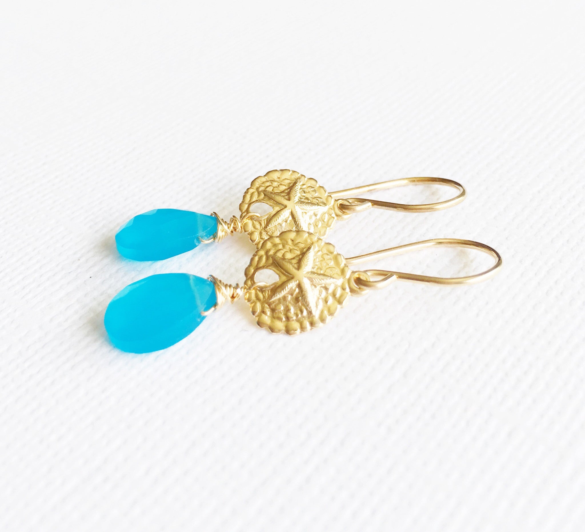 Evee E292 Elegant Dangle Earrings for Women - Perfect for Parties, Weddings & Everyday Wear