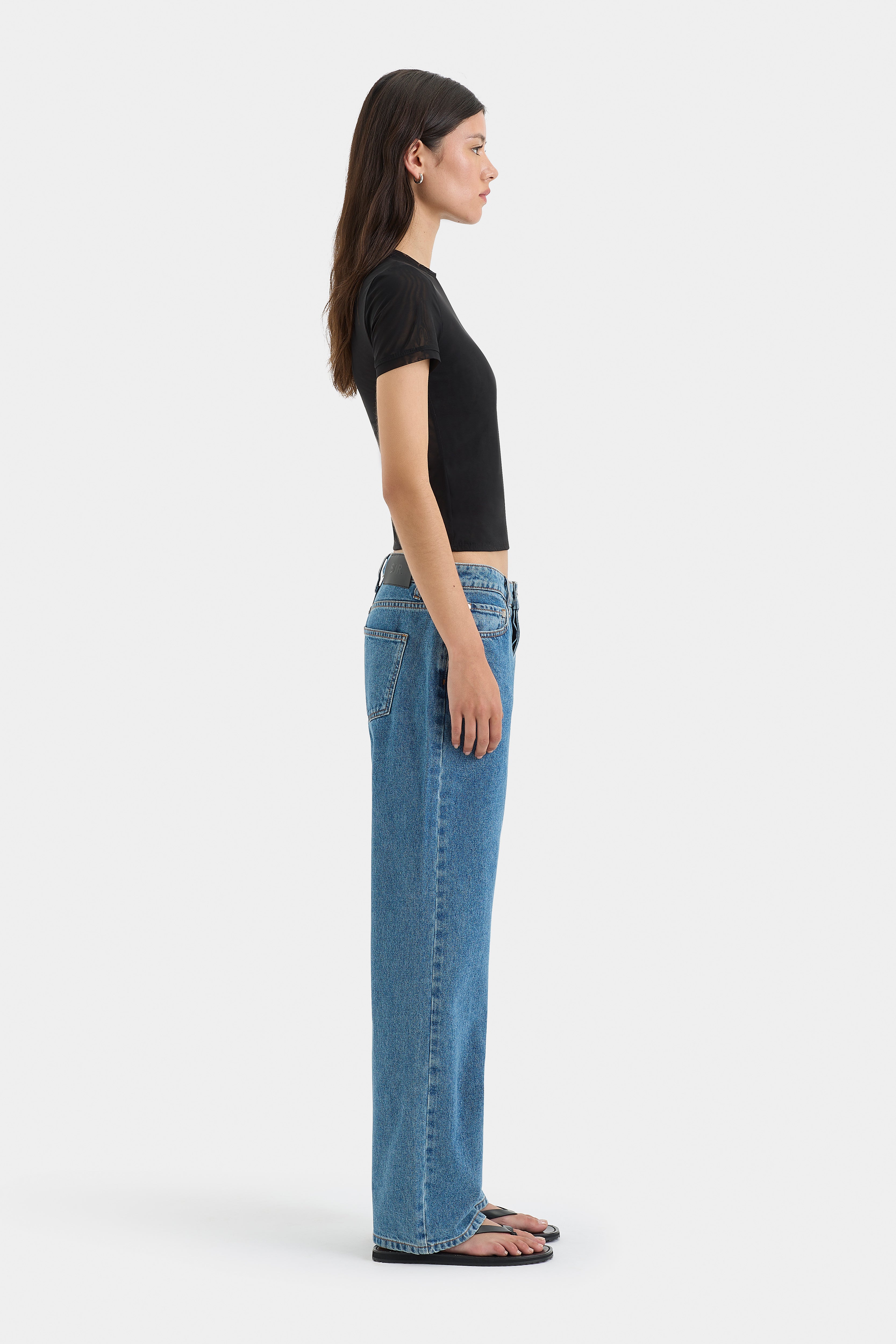 Classic Straight Leg Jeans for Women - High Waist Denim Pants with Stretch - Perfect for Casual Wear, Office & Everyday Outfits