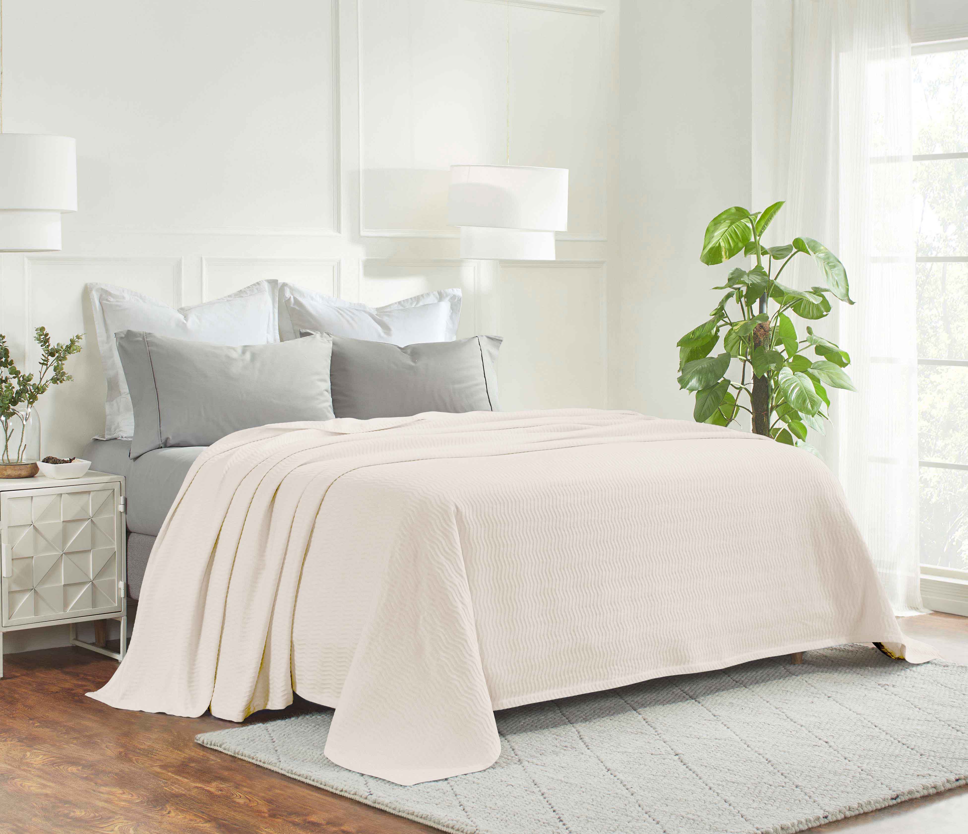 Jena Cotton Textured Chevron Lightweight Woven Blanket - Soft & Breathable Throw for Sofa, Bed & Outdoor Use - Cozy Home Decor & Picnic Essential