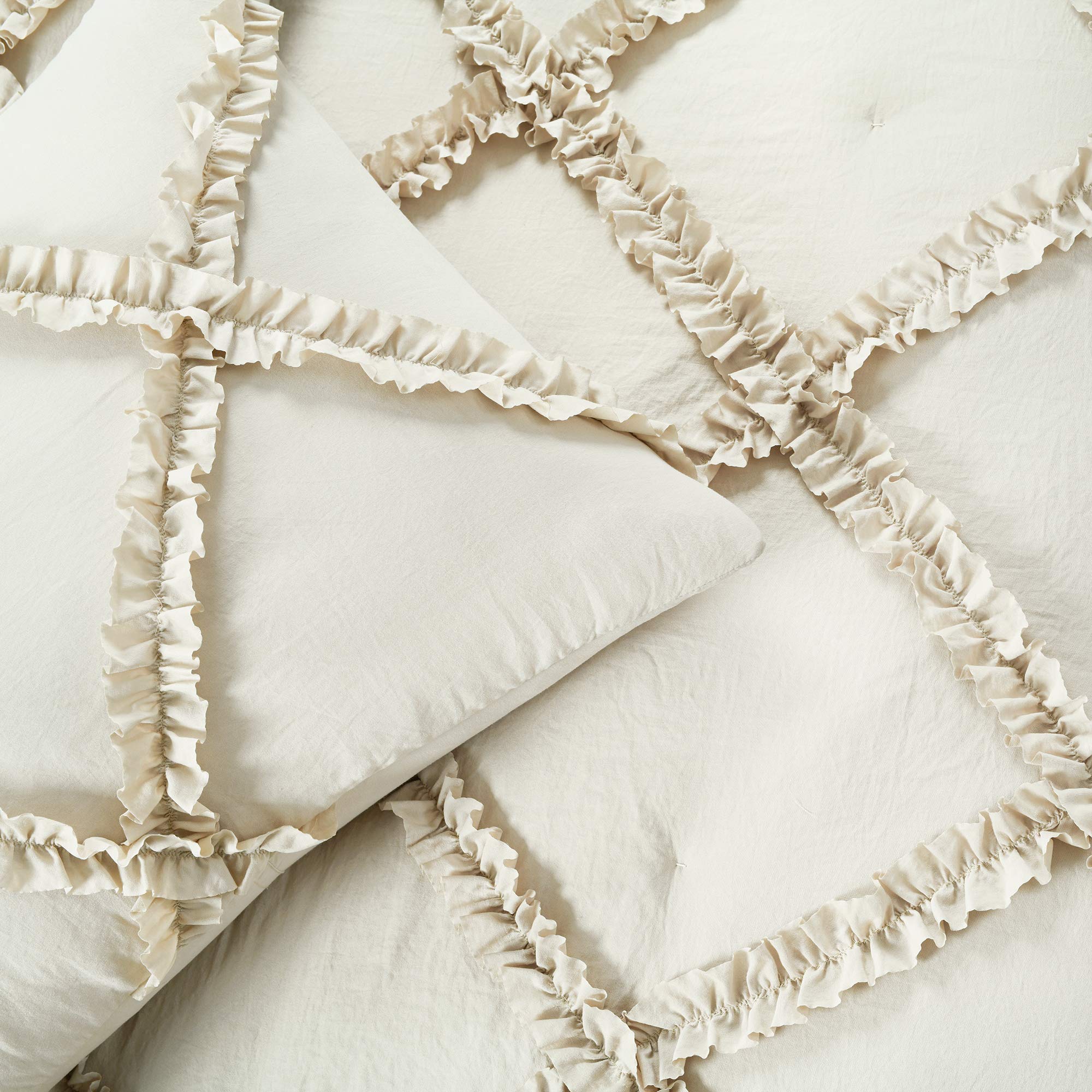 Lush Decor King Size Neutral Ruffle Diamond 3-Piece Comforter Set - Soft Bedding for Master Bedroom & Guest Room