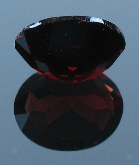 Wholesale Natural Genuine African Garnet Loose Stones - 7x5mm, 8x6mm, 9x7mm Oval Cut, VVS Eye Clean, January Birthstone for Jewelry Making, Engagement Rings & Healing Crystals