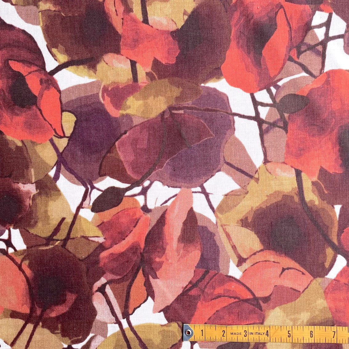 Autumn Printed Linen Fabric - Soft & Durable Material for Fall Home Decor, Clothing & DIY Crafts