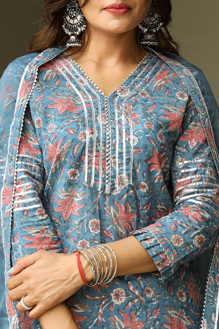 Manikarnika Suit Set for Women | Elegant Indian Ethnic Wear | Perfect for Weddings, Festivals & Special Occasions | Handcrafted Embroidered Kurti with Dupatta & Palazzo