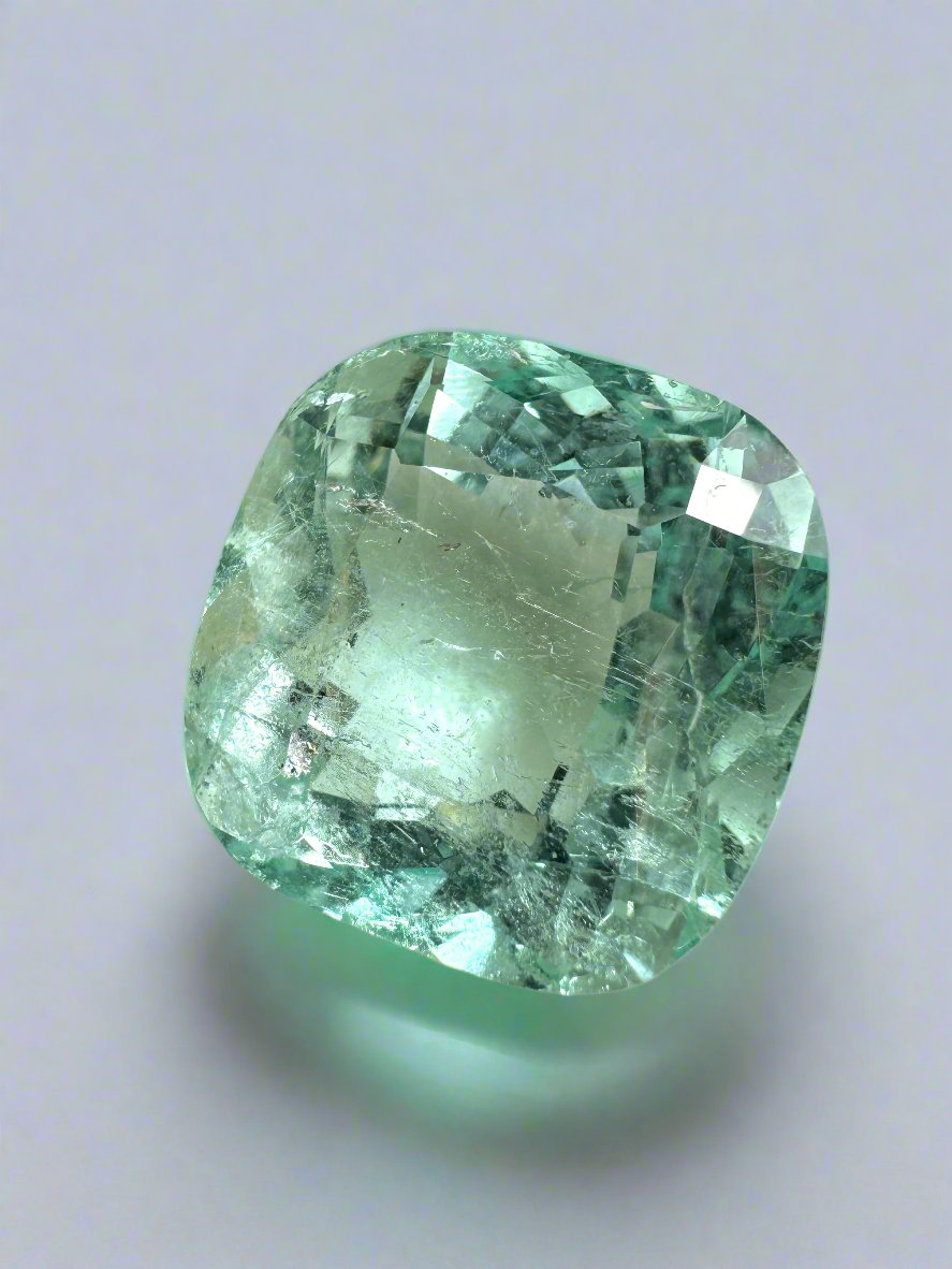 12.86 Carat Natural Colombian Emerald Cushion Cut 14.5x14mm - Luxury Gemstone for Engagement Rings & Fine Jewelry