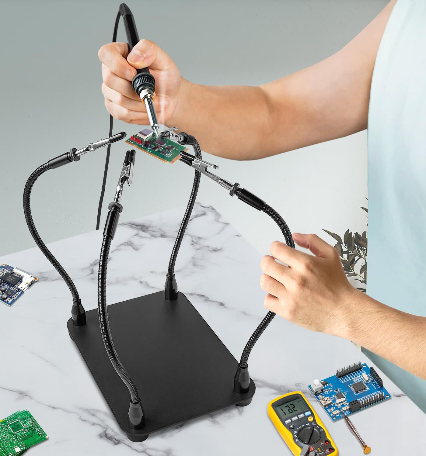 Soldering Station with 4 Flexible Arms - for Electronics & Jewelry Repair