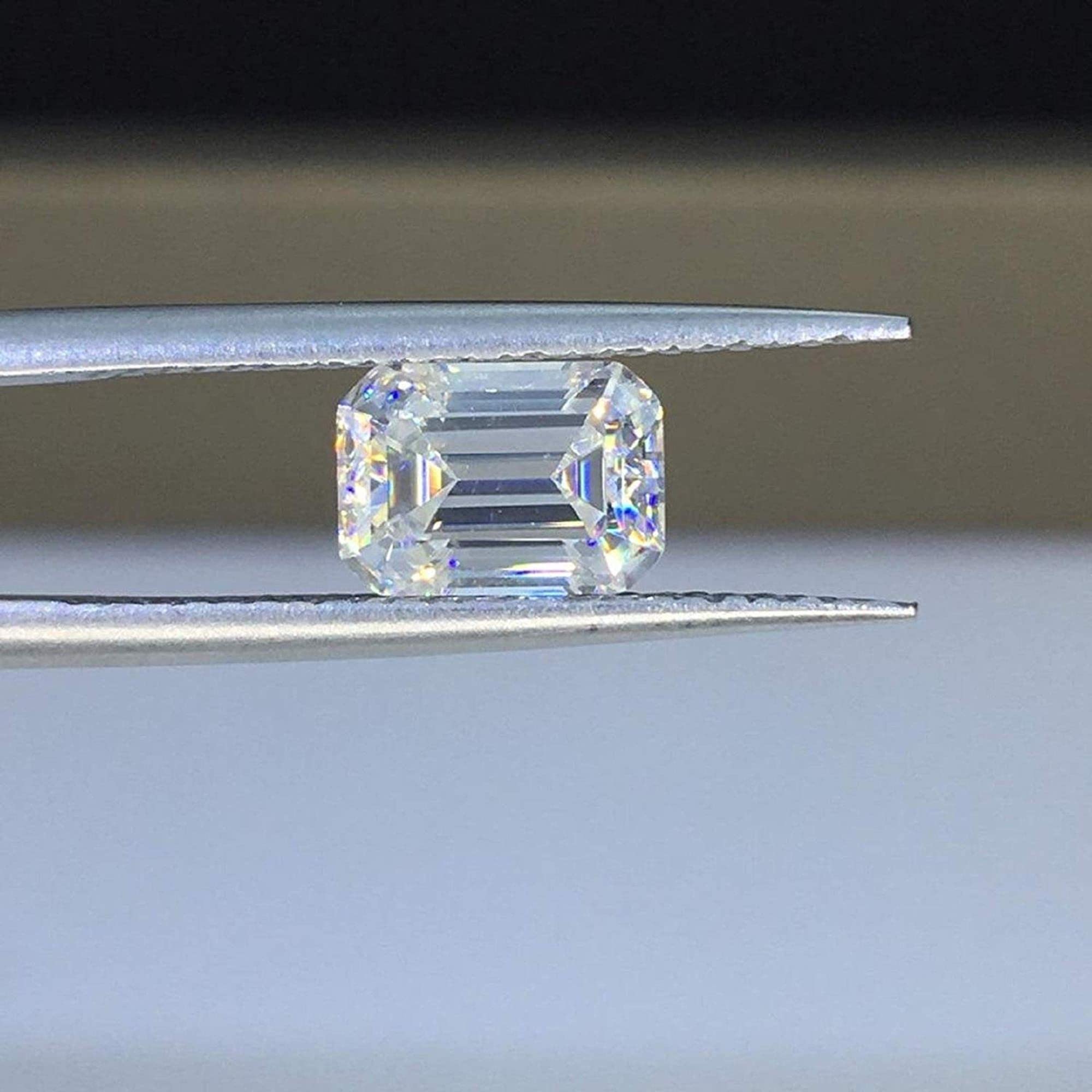 1CT-10CT VVS Colorless Emerald Cut Loose Moissanite Stones for Engagement Rings, Wedding Bands, Earrings & Pendant Jewelry Making - Perfect for Bridal, Anniversary Gifts & Custom Jewelry Designs