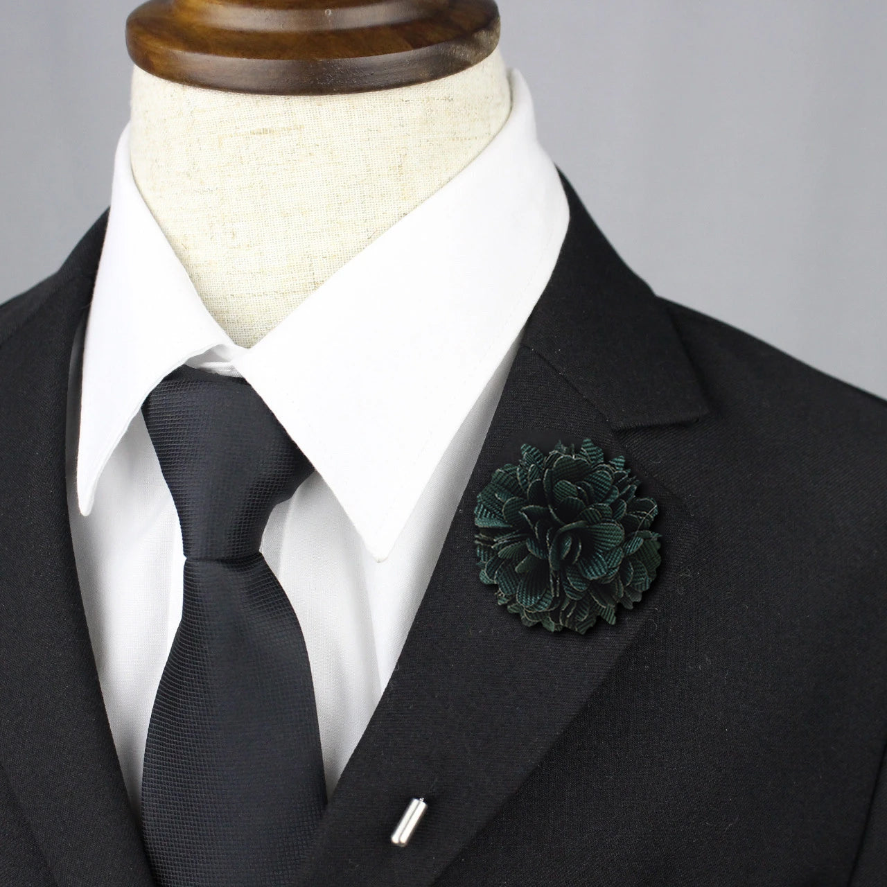 Premium Emerald Green Lapel Pin - Elegant Brooch for Suits, Blazers & Formal Attire - Perfect for Weddings, Business Meetings & Special Events