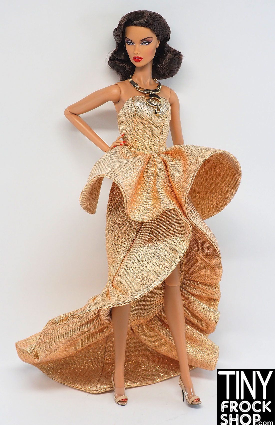 Integrity A Dolls Life Vanessa Gold Metallic Woven Flounce Dress - Elegant Fashion Doll Outfit for Collectors & Display, Perfect for Doll Photography & Themed Collections