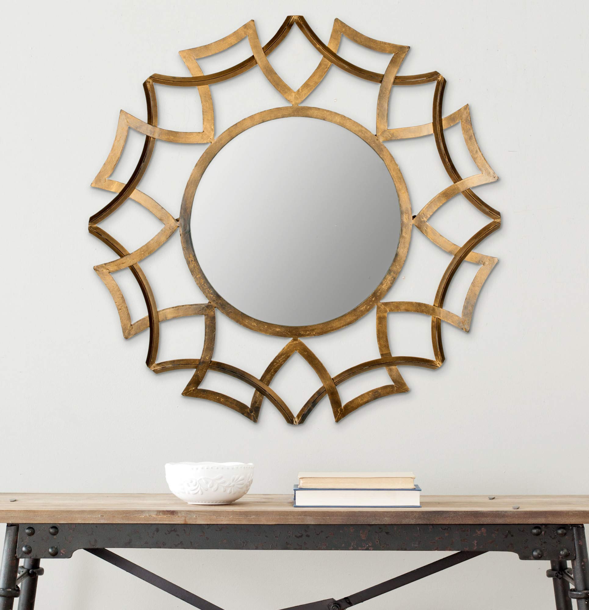 SAFAVIEH Home Collection Inca Sunburst Mirror - Round Decorative Wall Mirror for Living Room, Bedroom, Entryway - Boho Chic Home Decor Accent Piece
