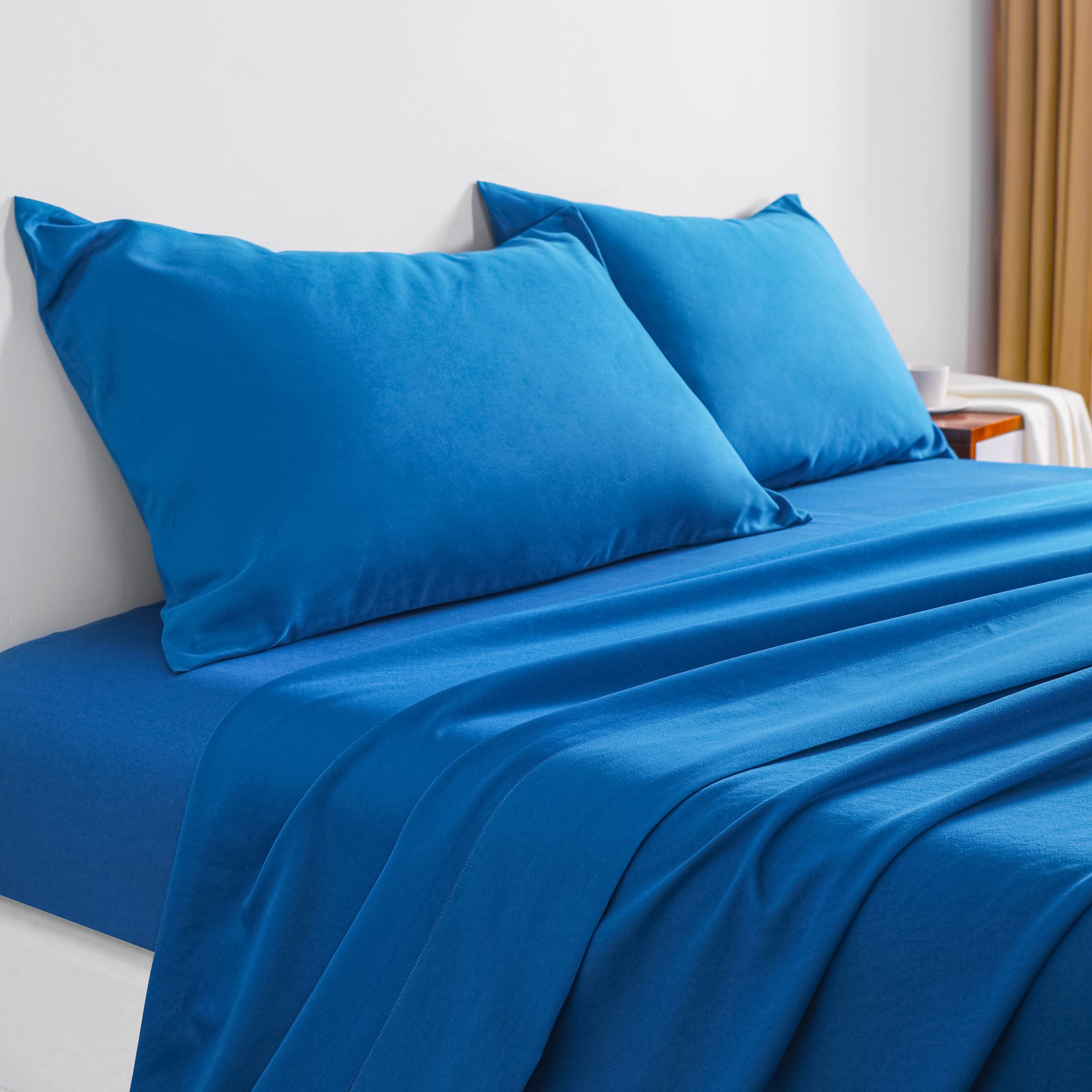 NTBAY 3-Piece 100% Microfiber Twin Bed Sheet Set - Ultra Soft 1800 Thread Count, Wrinkle & Fade Resistant, Deep Pocket Fitted Sheet (Royal Blue) - Perfect for Dorms, Guest Rooms & Cozy Bedrooms