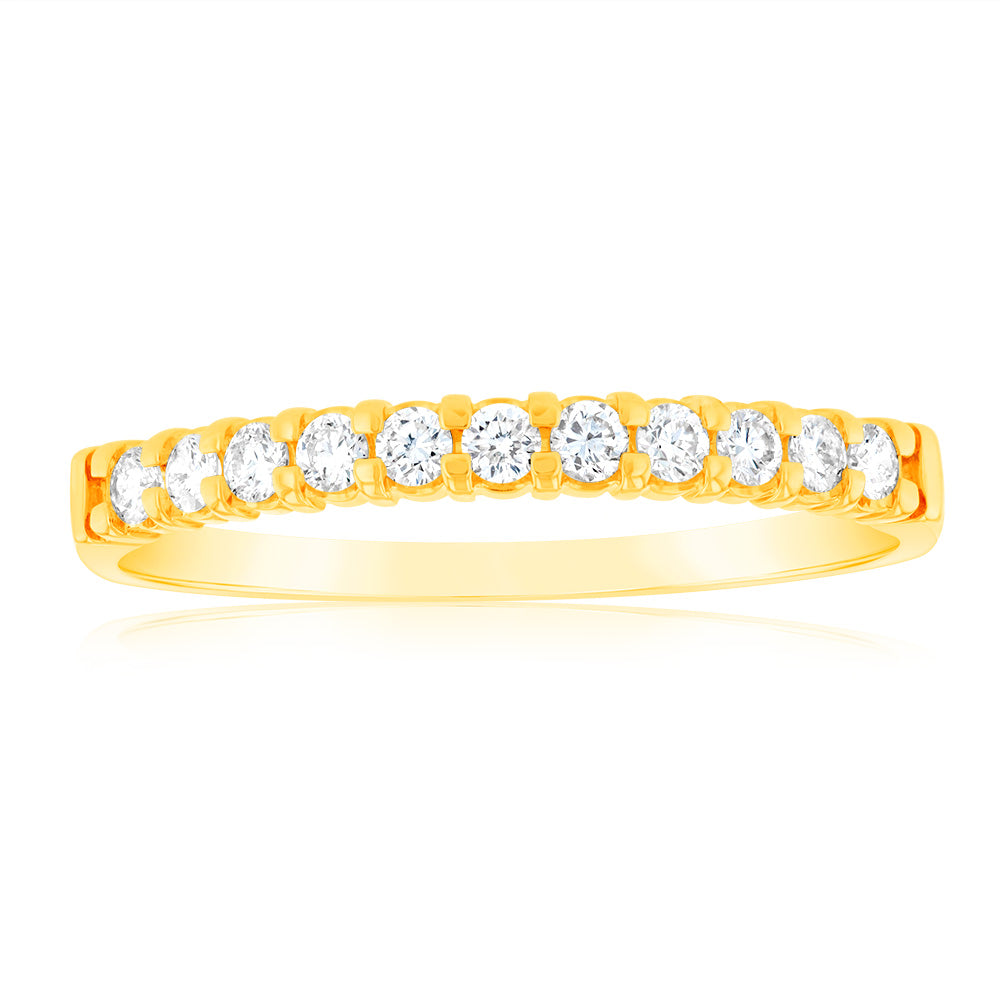 18ct Yellow Gold Diamond Ring - 1/4 Carat Solitaire Engagement Ring for Women, Perfect for Proposals, Anniversaries & Special Occasions