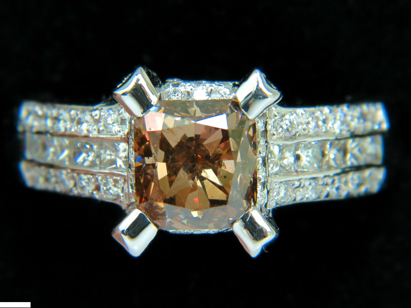 2.76CT GIA Certified Natural Fancy Orange Brown Diamond Ring - 14KT Gold G/VS Clarity - Elegant Jewelry for Weddings, Anniversaries & Special Occasions