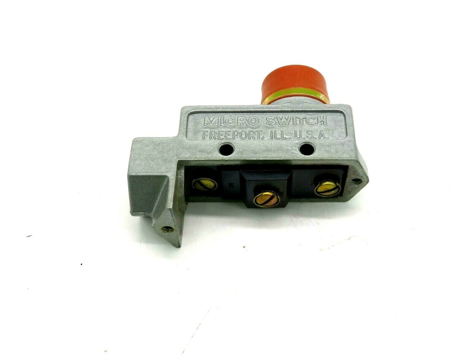 Honeywell BZE6-2RN34 Heavy Duty Limit Switch with Top Plunger, 600V AC/DC, Industrial-Grade for Machinery & Automation Systems - Perfect for CNC, Conveyors & Safety Controls