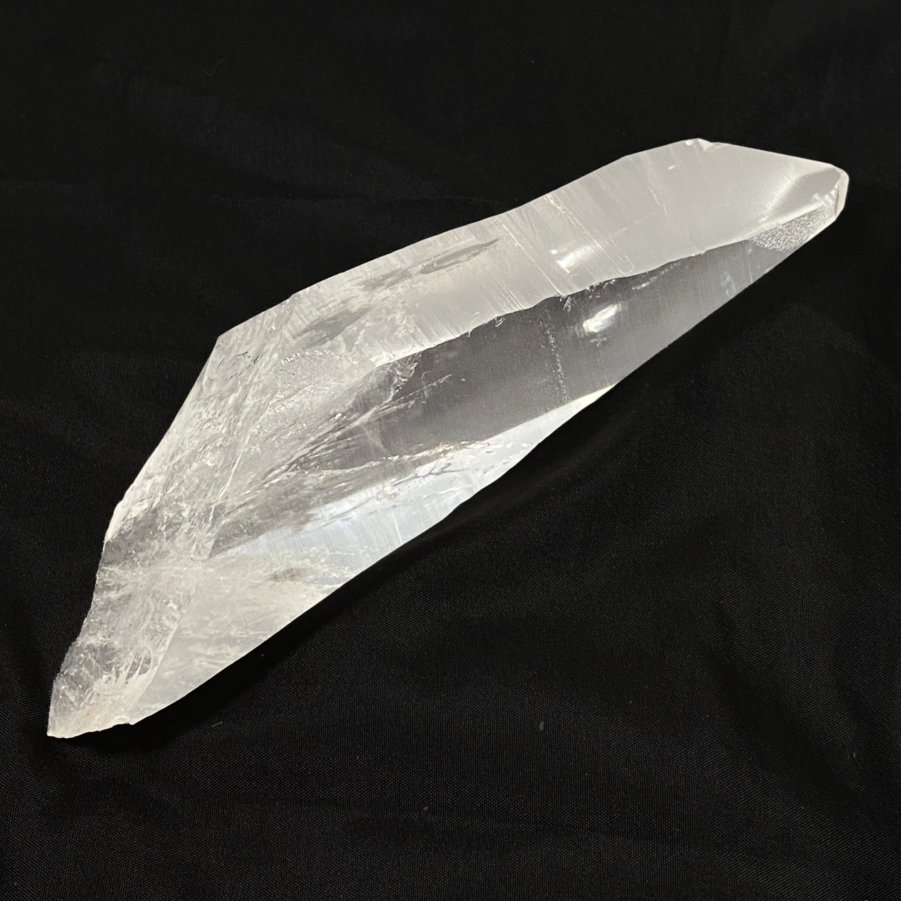 Lemurian Seed Crystal 205x55mm 581g Natural Healing Stone for Meditation, Energy Work & Spiritual Growth - Perfect for Reiki, Chakra Balancing & Home Decor