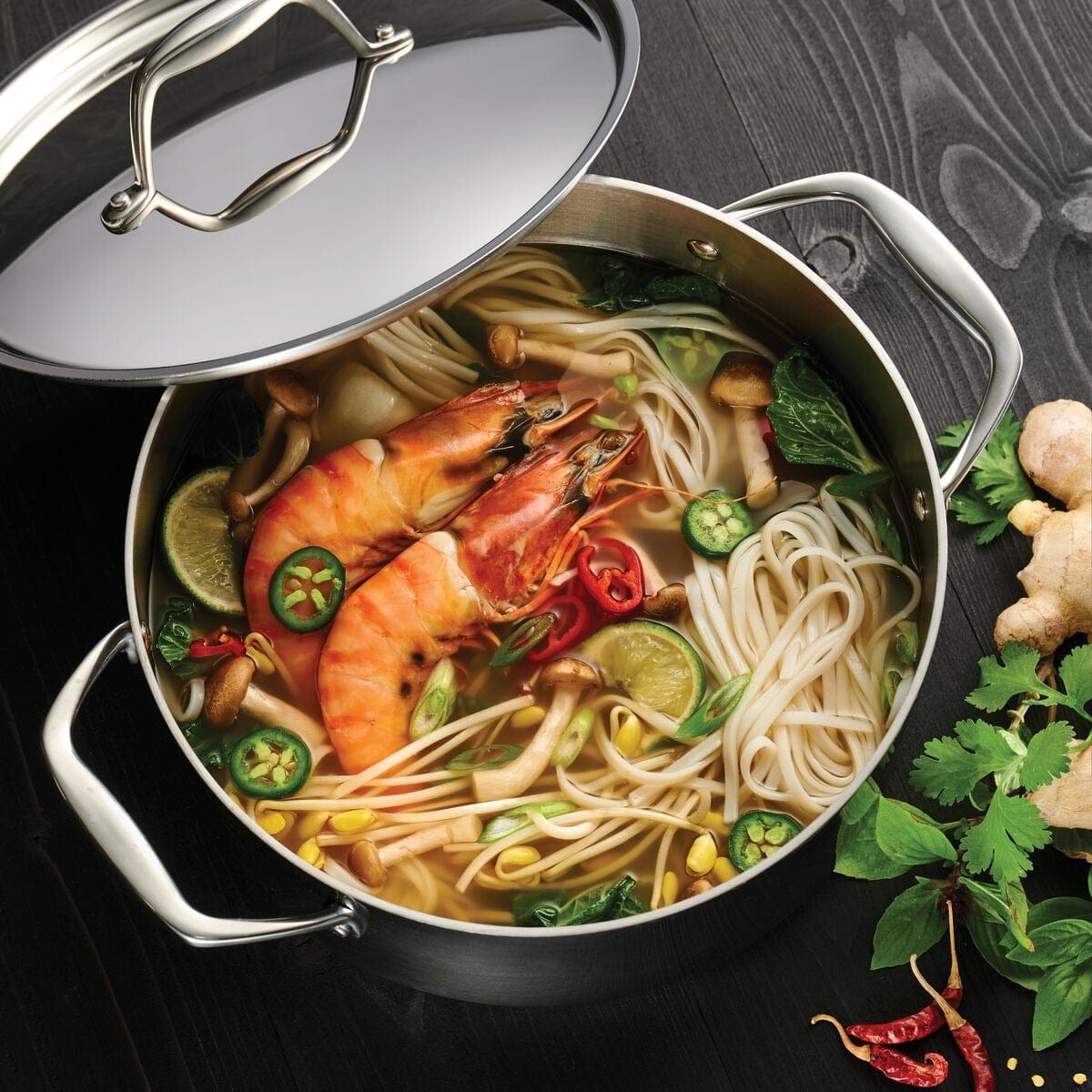 Tramontina 5 Quart Enameled Cast Iron Dutch Oven - Perfect for Braising, Stewing, Baking & Slow Cooking at Home