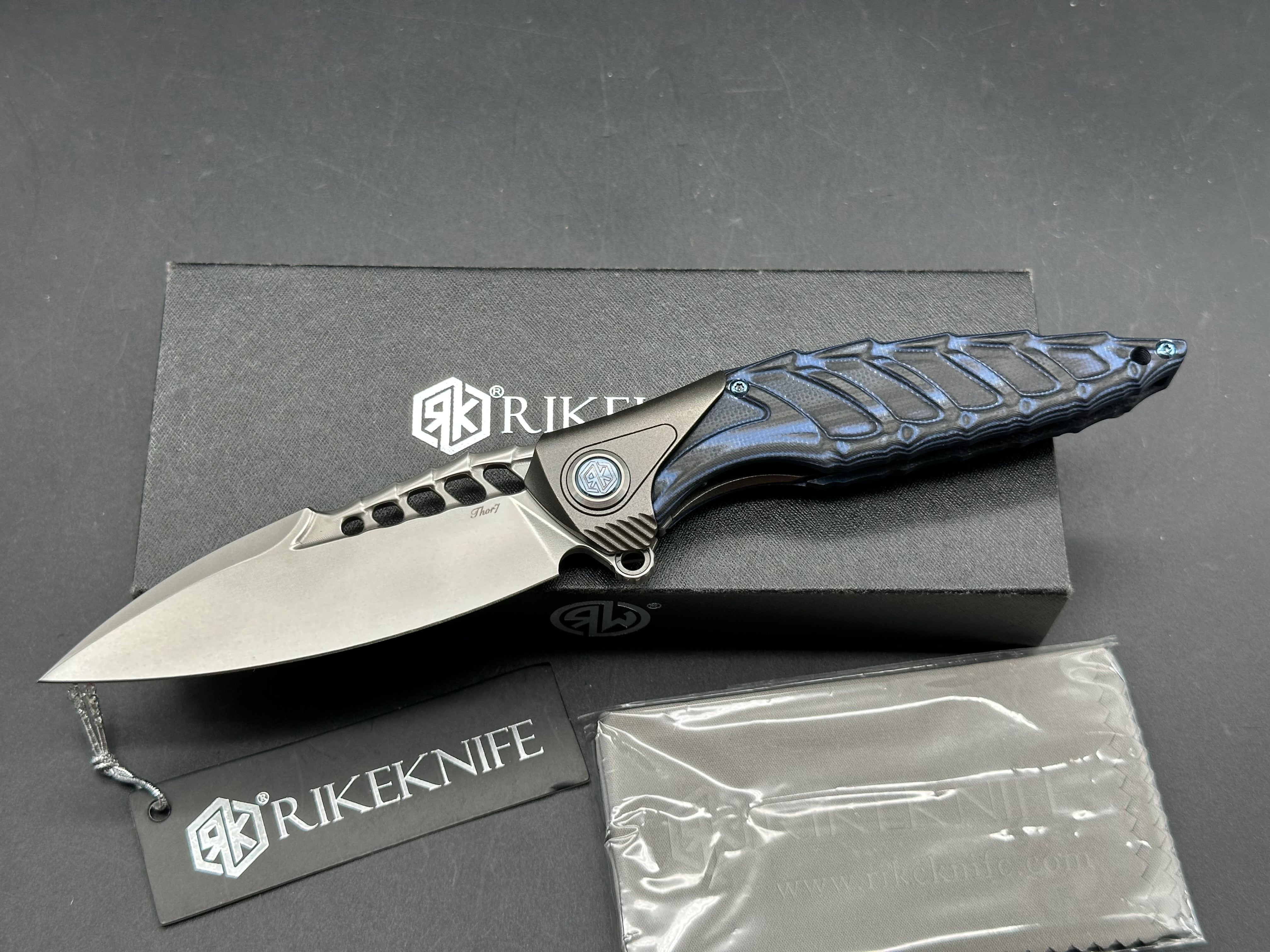 Rike Thor 7 Folding Knife - 154CM Stainless Steel Blade, Titanium Handle with Blue & Black G10 Inlays - EDC, Outdoor, Camping & Survival Tool