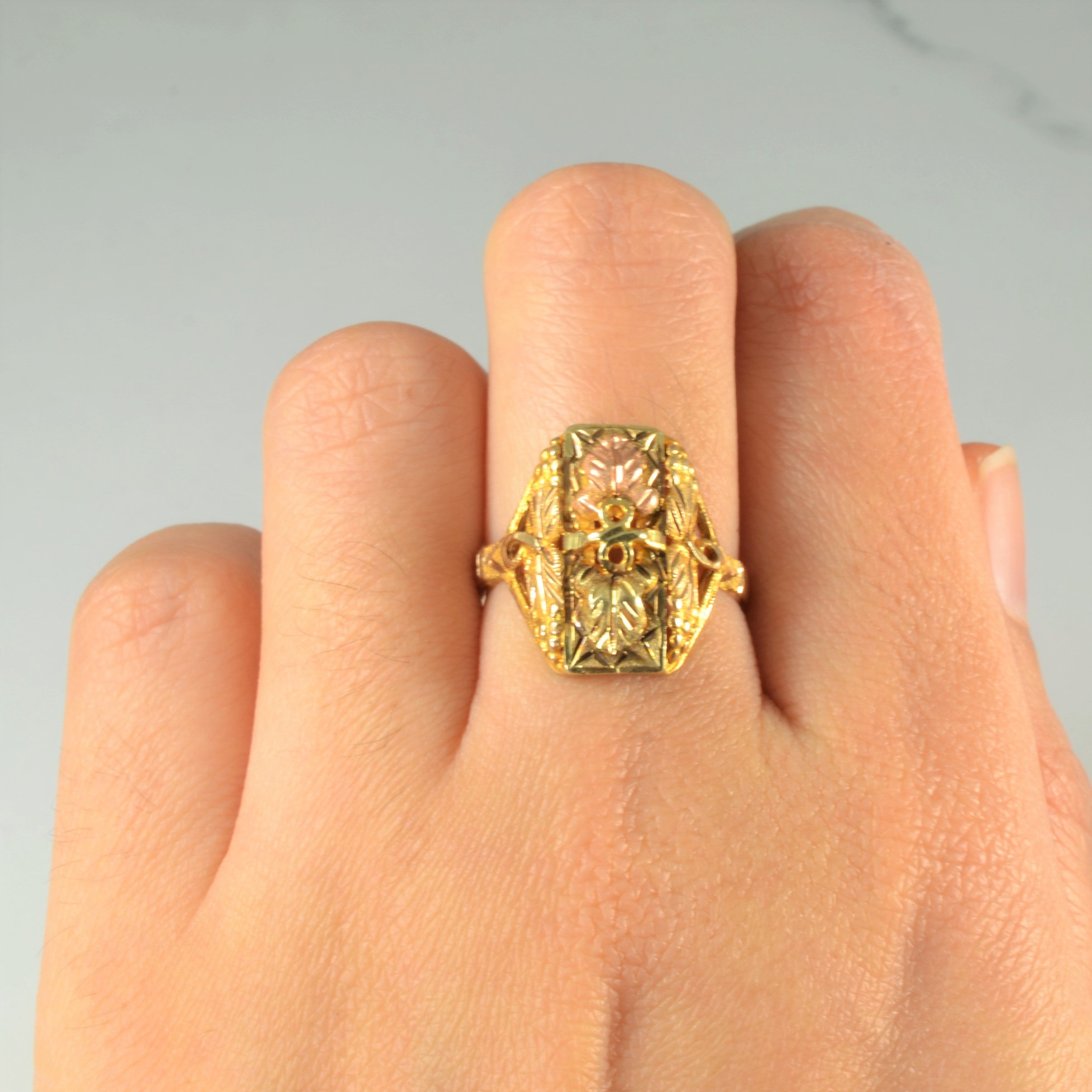 Elegant Two-Tone Filigree Leaf Ring - Size 7 - Perfect for Weddings, Parties & Everyday Fashion Jewelry