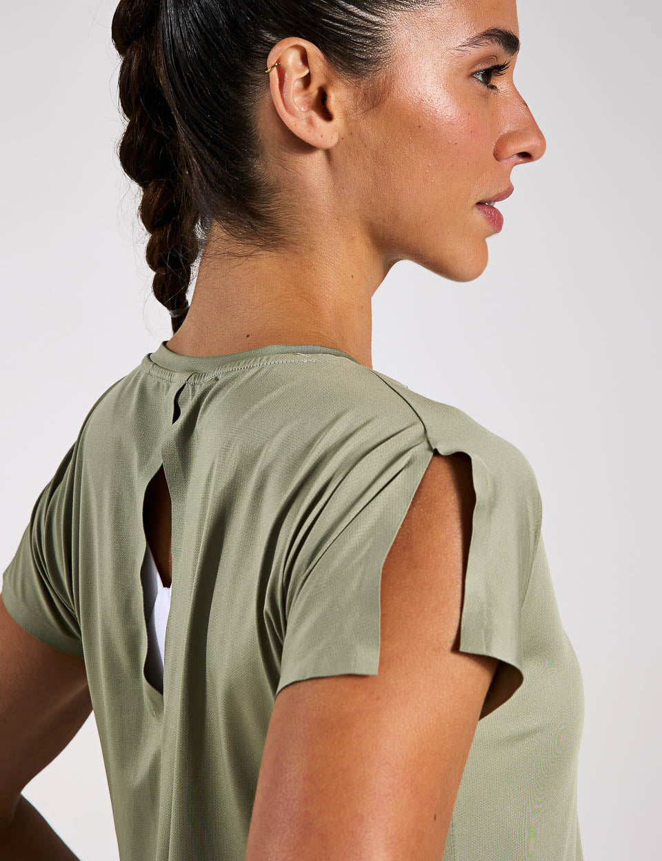Premium Camouflage T-Shirt for Men & Women - Comfortable & Stylish Outdoor Wear for Hiking, Hunting & Casual Use