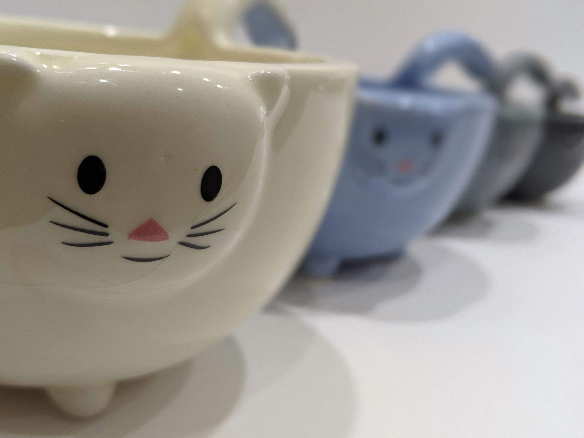 Ceramic Cat Measuring Cups Set - Cute Baking Bowls for Dry & Liquid Ingredients - Perfect for Baking, Cooking & Kitchen Decor