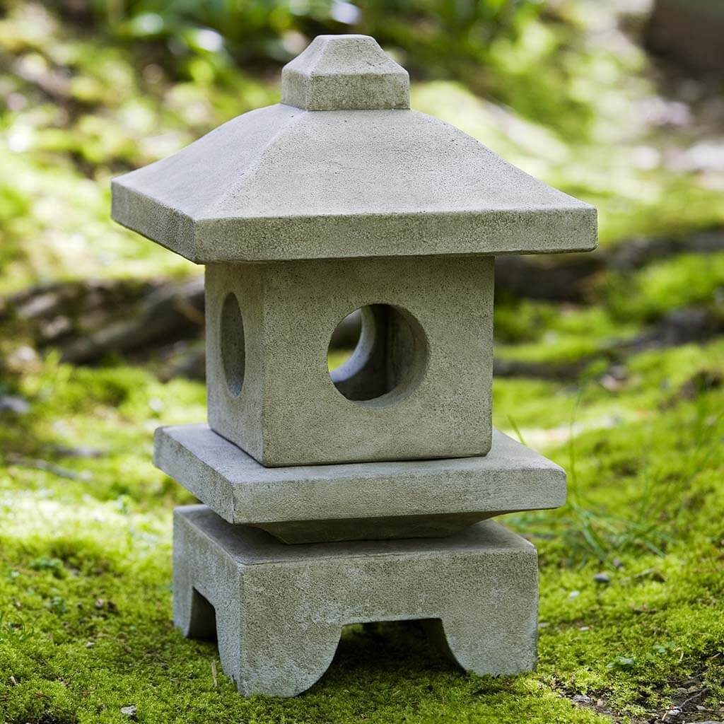 Campania International Katsura Lantern - Outdoor Japanese Style Garden Light for Patio, Yard & Landscape Decor