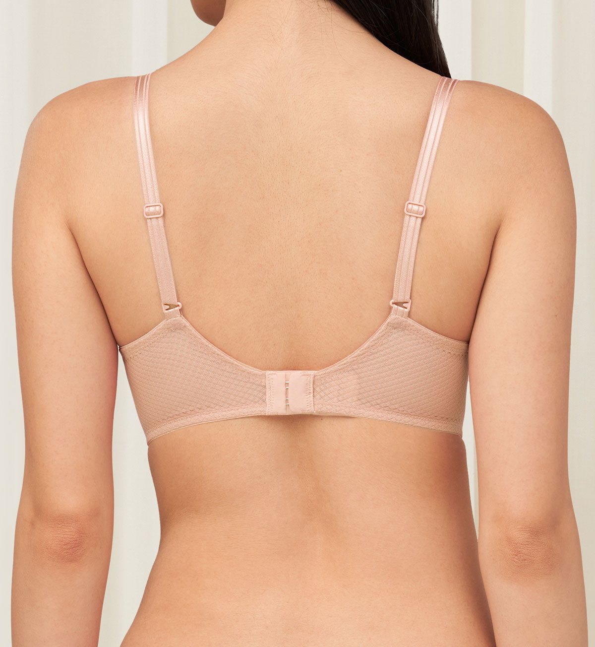 AQUA LUCKY Plunge Wired Push Up Bra - Sexy Lace Underwear for Women, Perfect for Date Night & Special Occasions