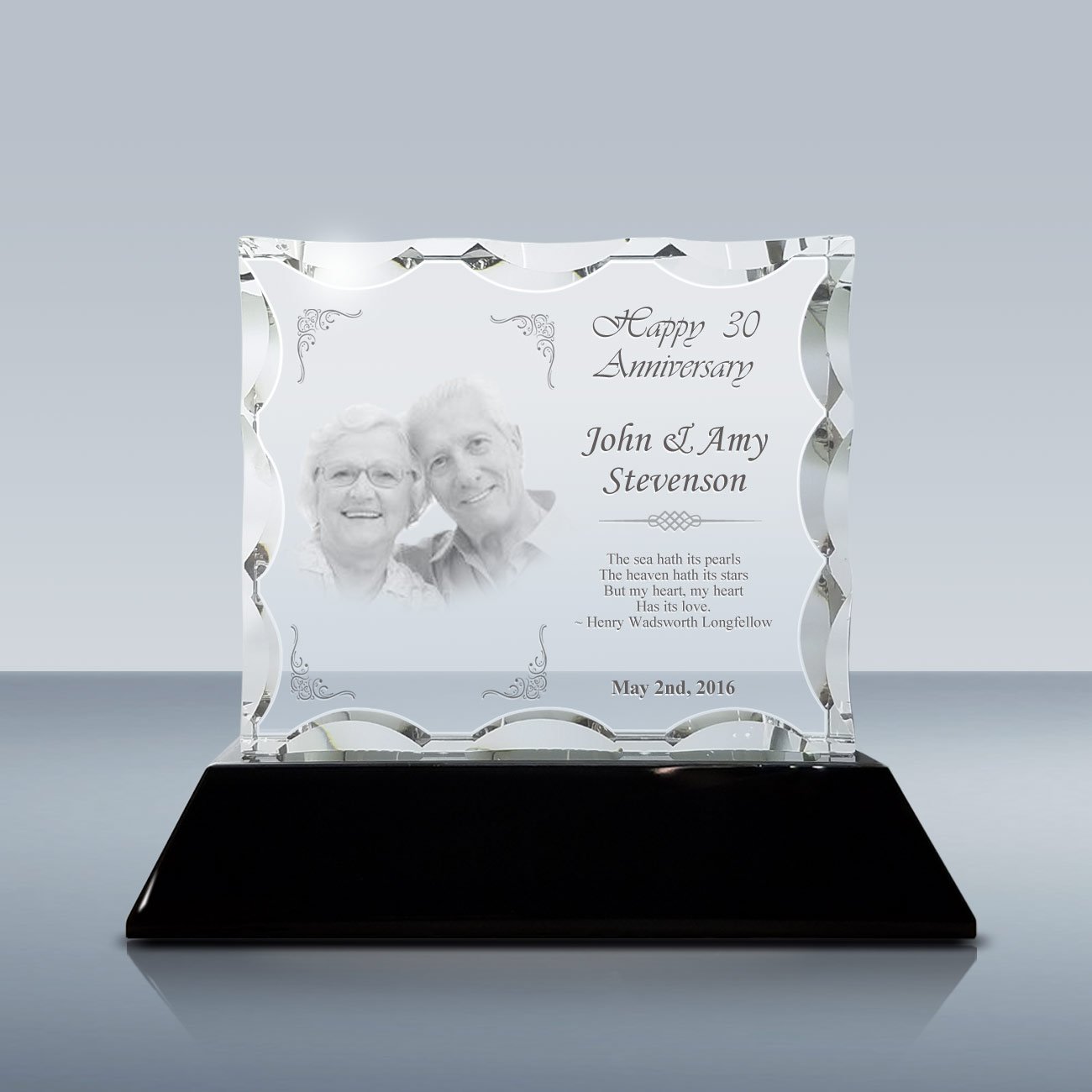 3D Etched Scalloped Photo Crystal Gift Set - Custom Laser Engraved Keepsake with LED Light Base - Personalized Anniversary, Wedding & Memorial Gift - Perfect for Home Decor, Office Display & Special Occasions