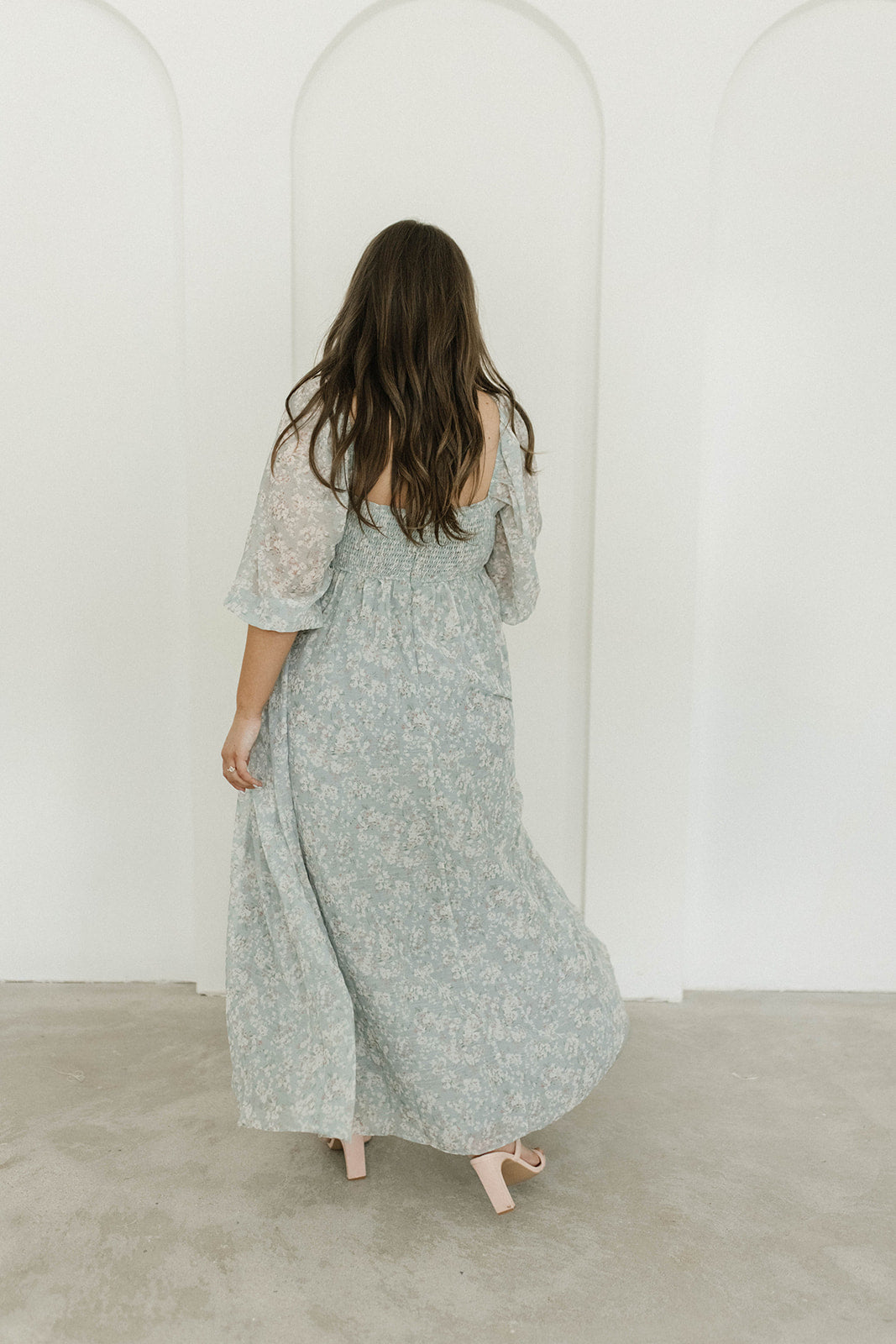 Elegant Sage Green Floral Smocked Maxi Dress for Women - Bump Friendly Maternity & Inclusive Sizing (S-3XL) - Perfect for Summer Weddings, Beach Vacations & Casual Outings