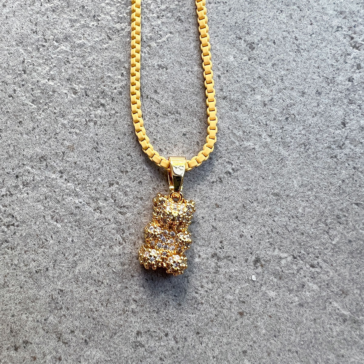 Plastalina Chain - NYC Taxi Inspired Fashion Jewelry | Trendy Layered Necklace for Women | Perfect for Streetwear & Urban Style Outfits