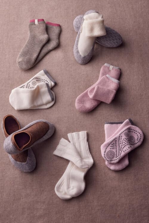 FALKE Women's Angora Wool Bed Socks - Ultra Soft & Warm Winter Socks for Women - 1 Pair - Perfect for Cozy Nights & Cold Weather Comfort