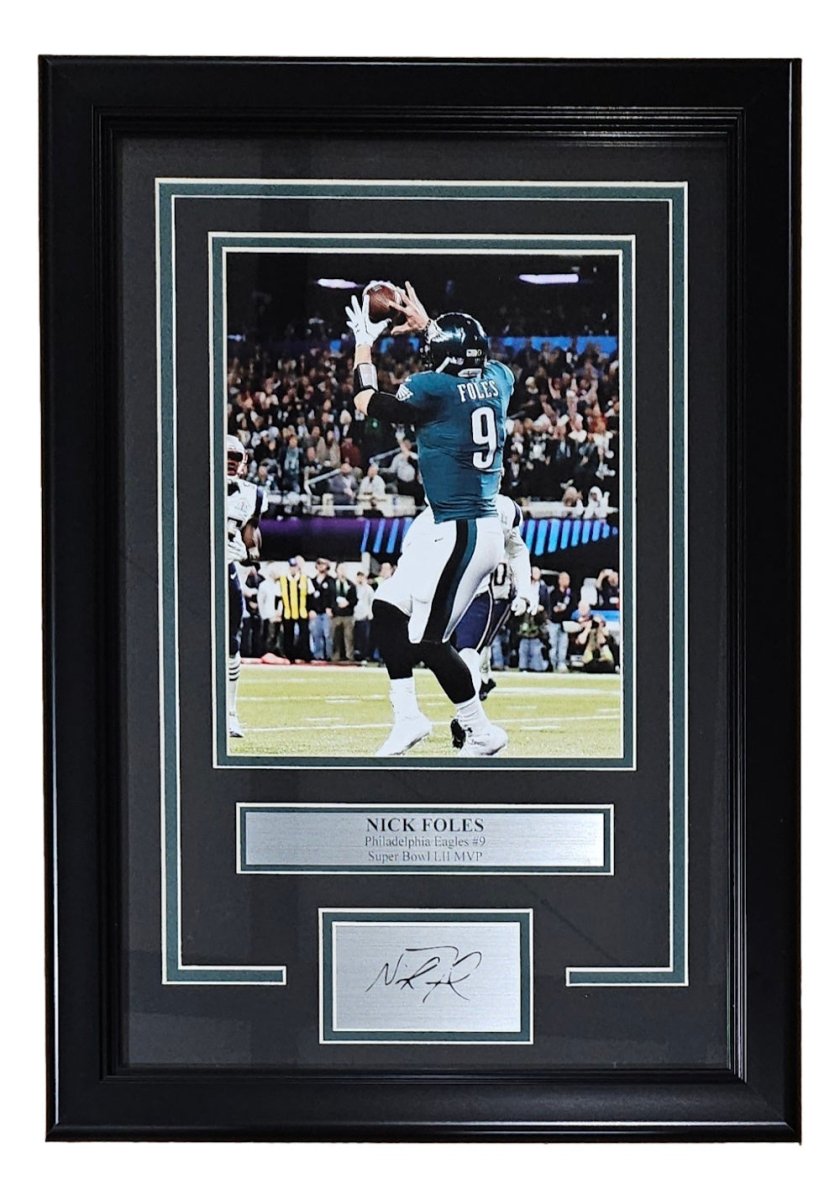 Nick Foles Framed 8x10 Eagles Super Bowl LII Philly Special Photo with Laser Engraved Autograph - Perfect for Eagles Fans, Sports Memorabilia Collectors, and Man Cave Decor