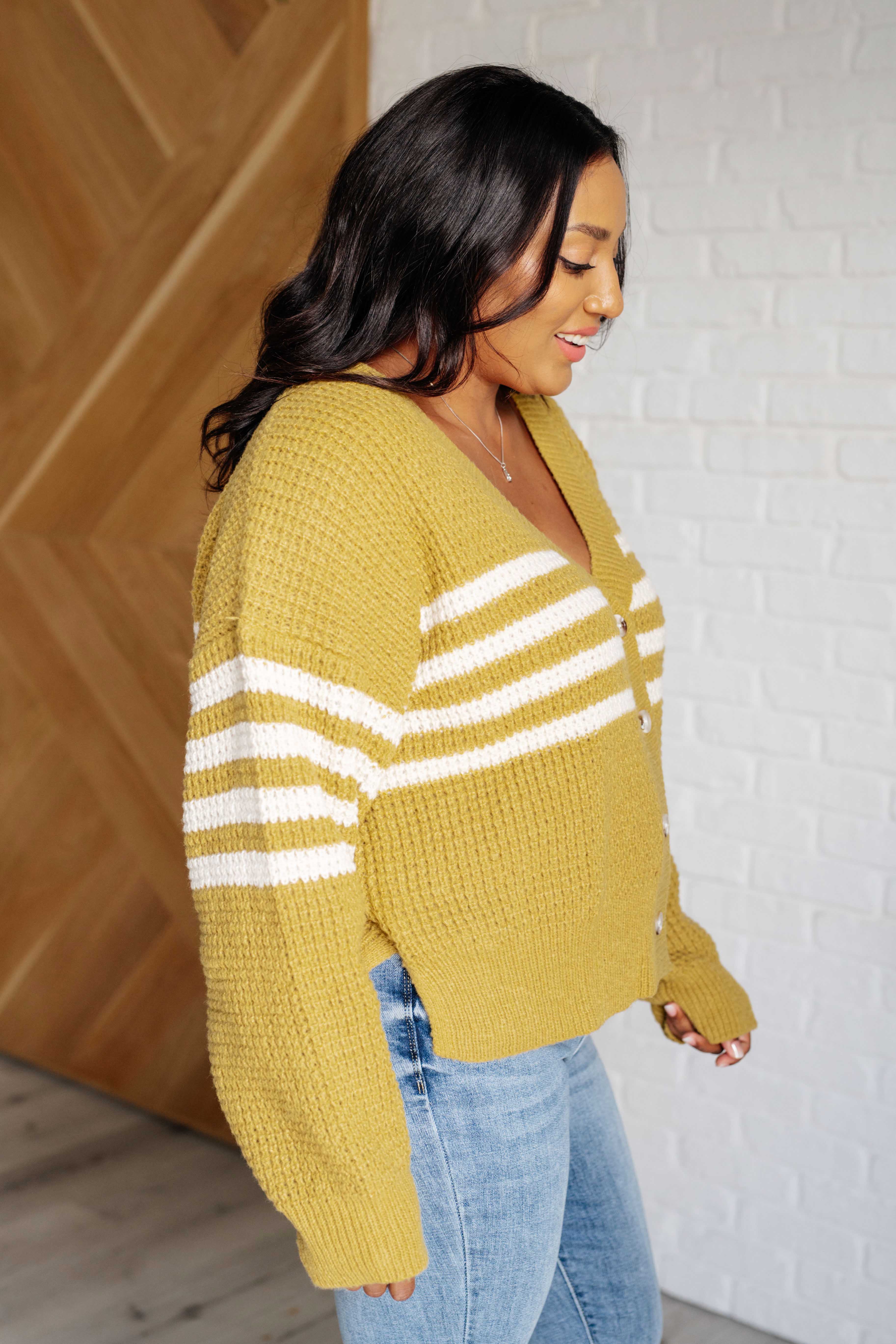 Stylish Striped Cardigan for Women - Cozy Knit Sweater for Fall & Winter | Perfect for Office, Casual Outfits & Coffee Dates