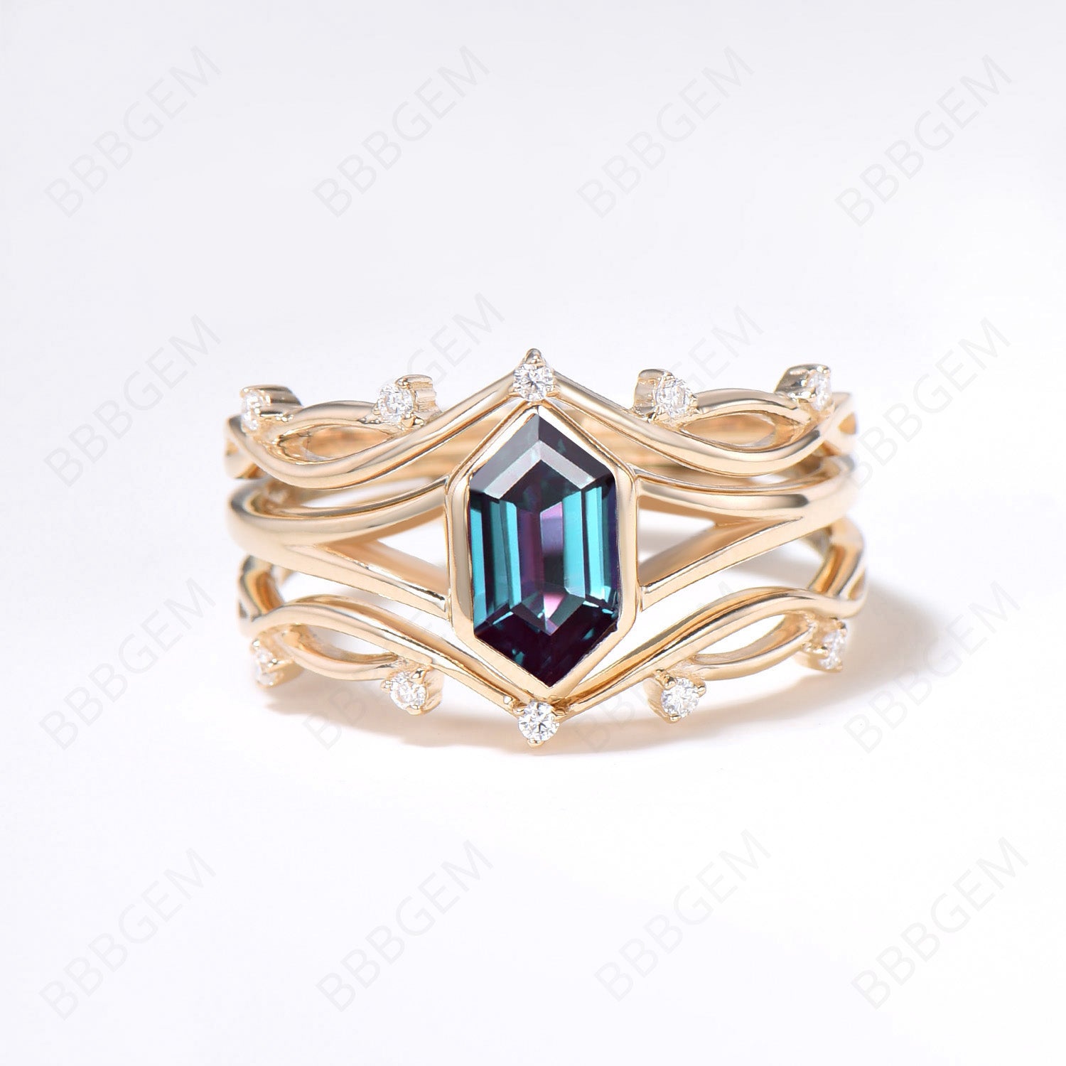 14K Solid Gold Long Hexagon Cut Alexandrite Engagement Ring Set with Split Shank & Diamonds | 3-Piece Bridal Wedding Ring Set | Anniversary Gift for Her | Perfect for Proposals, Weddings & Special Occasions