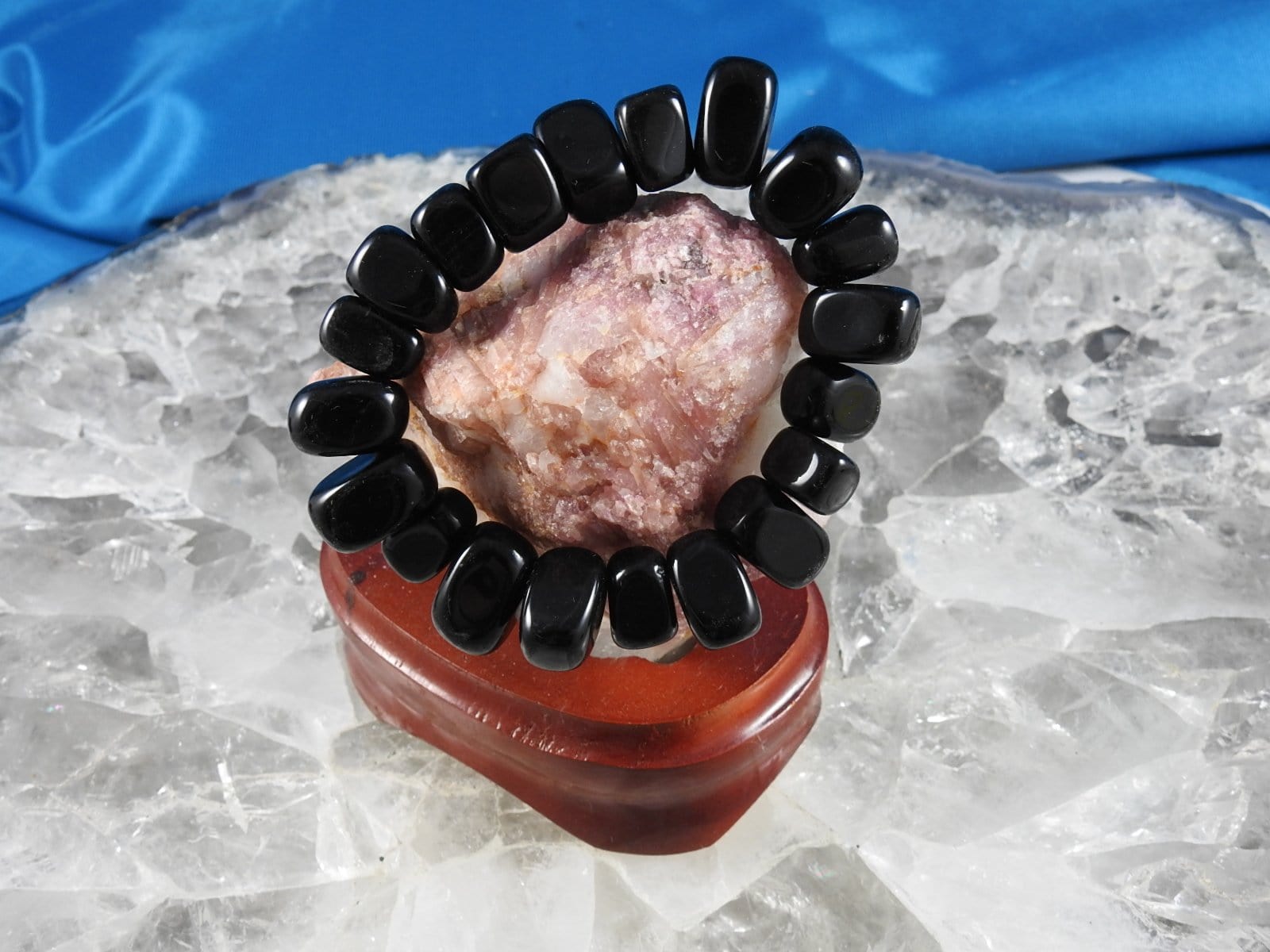 Black Onyx Bracelet for Men & Women - Natural Stone Healing Jewelry for Protection & Positive Energy - Perfect for Meditation, Yoga & Spiritual Gifts