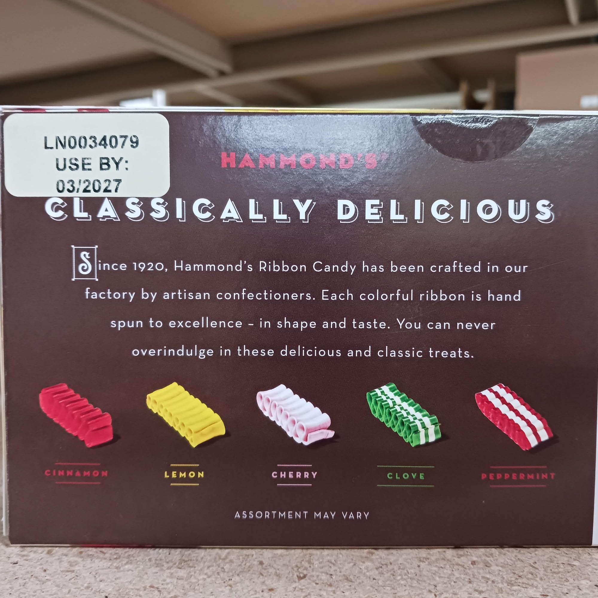 Elegant Ribbon Candy Gift Box - Assorted Flavors, Perfect for Holidays, Birthdays & Party Favors | Sweet Treats for Any Occasion