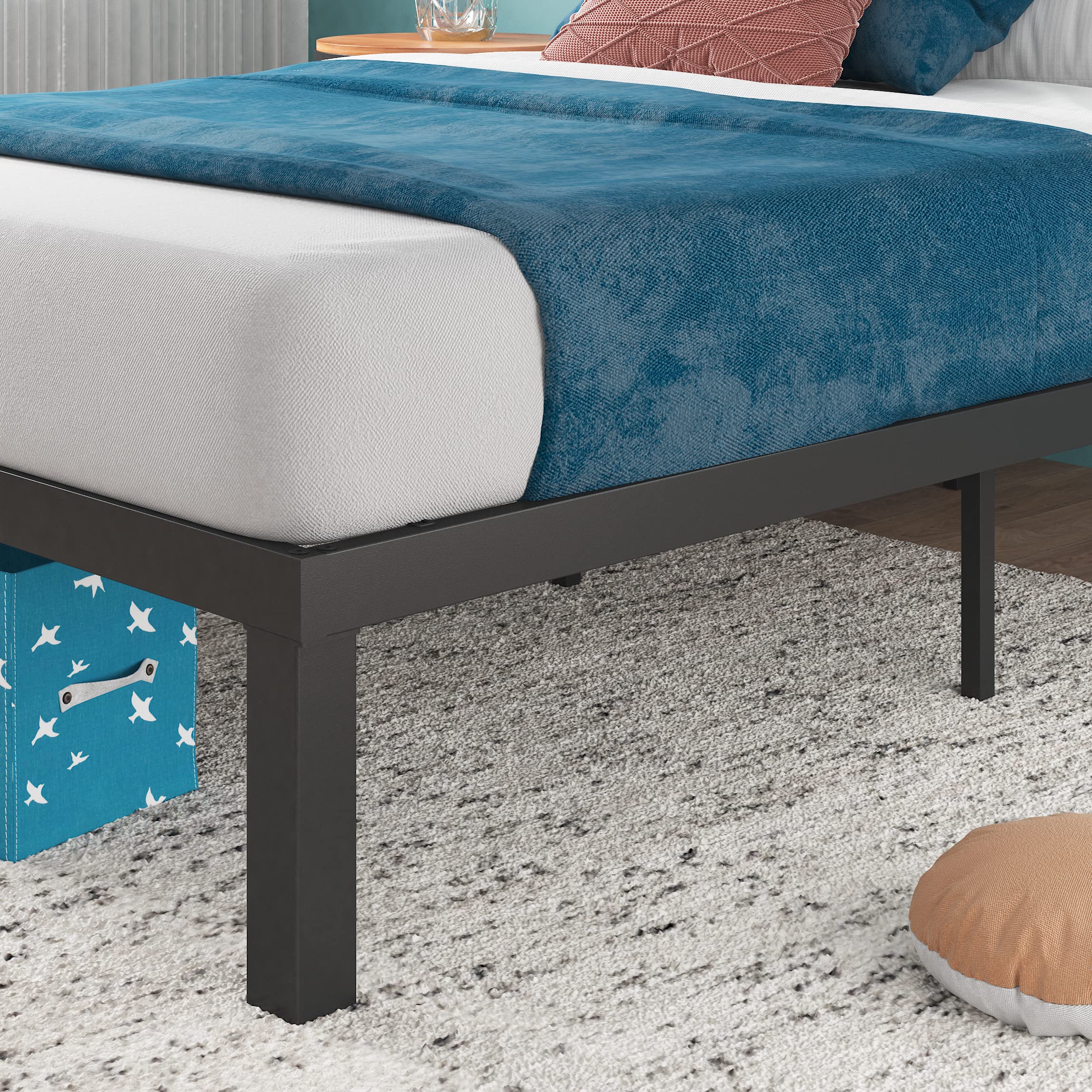 ZINUS Luis 14 Inch Metal Platform Bed Frame with QuickLock System & Steel Slat Support - No Box Spring Needed, Easy Assembly, Twin Size, Black - Perfect for Dorm Rooms, Guest Beds & Small Spaces