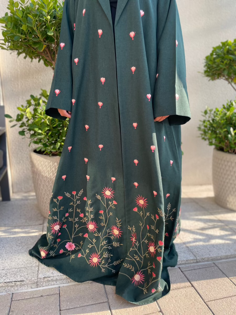 Elegant Green Linen Abaya Dress with Floral Embroidery - Modest Muslim Prayer Dress for Women - Perfect for Eid, Mosque & Special Occasions