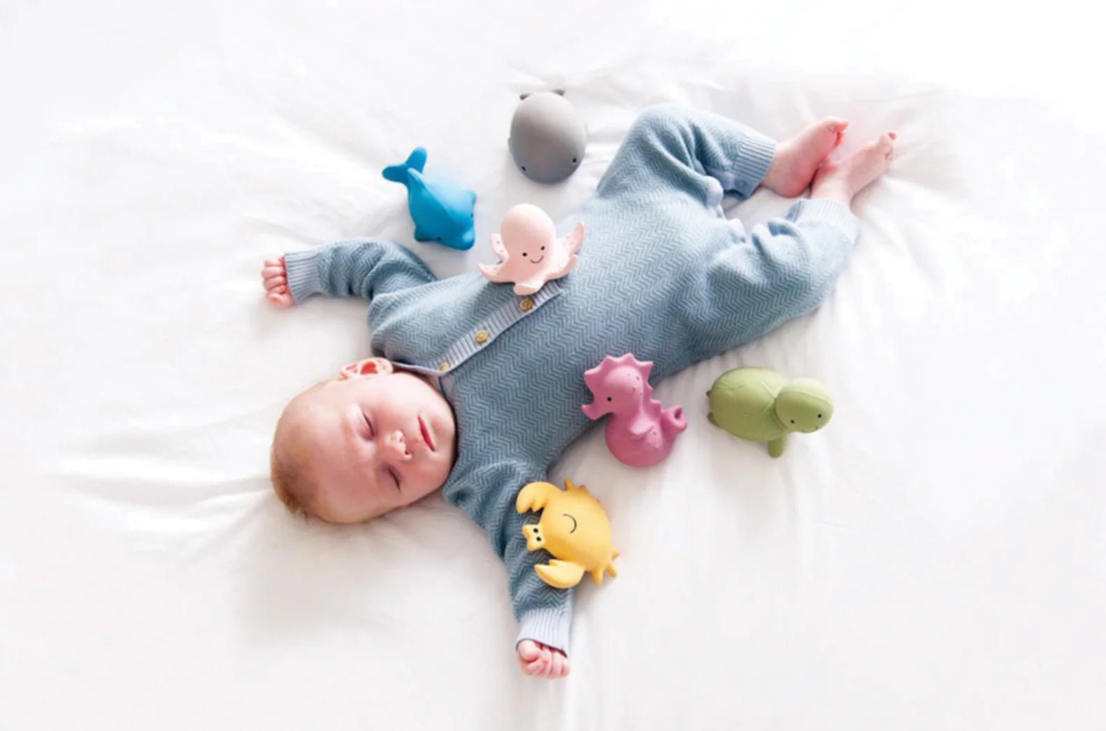 Tikiri Ocean Buddies Natural Rubber Teething Toys for Babies - Safe, Non-Toxic Chew Toys for Infants & Toddlers | Perfect for Teething Relief, Sensory Play & Bath Time Fun