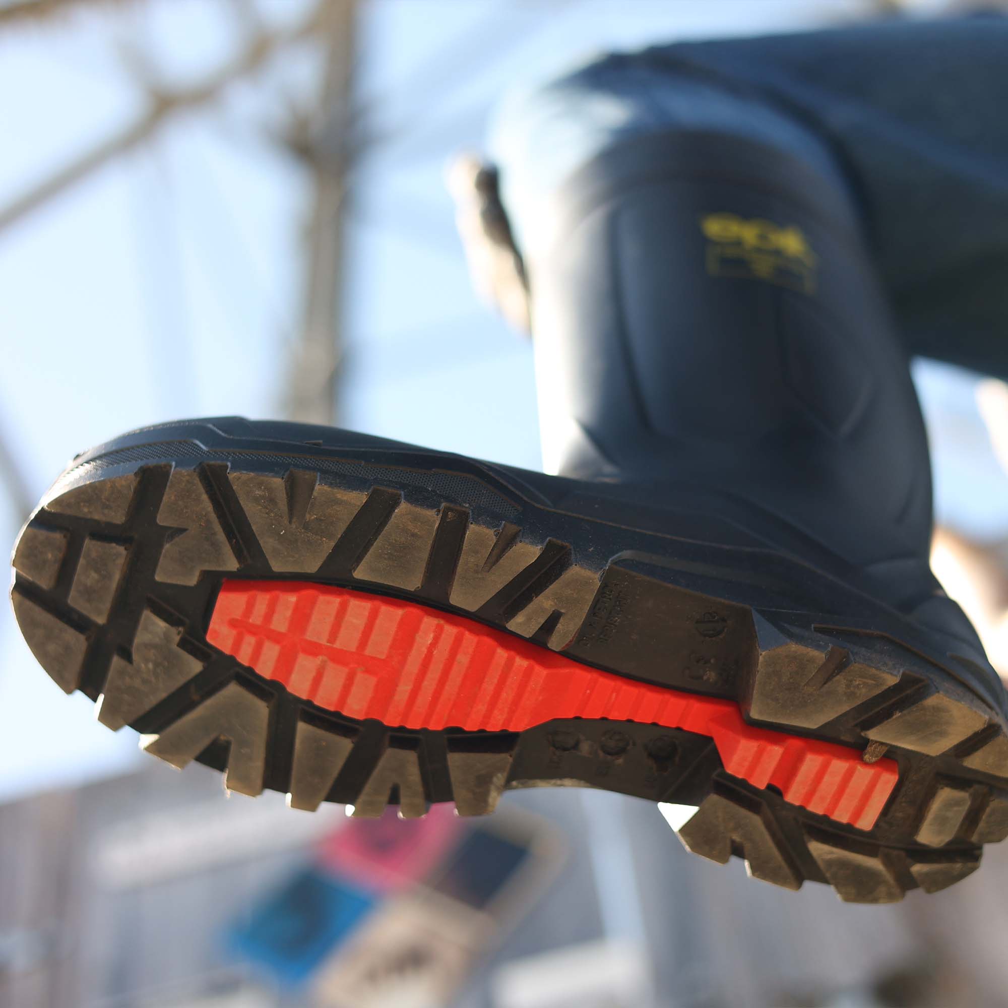 Men's Steel Toe Work Boots - Waterproof & Slip Resistant Safety Shoes for Construction, Warehouse & Outdoor Work