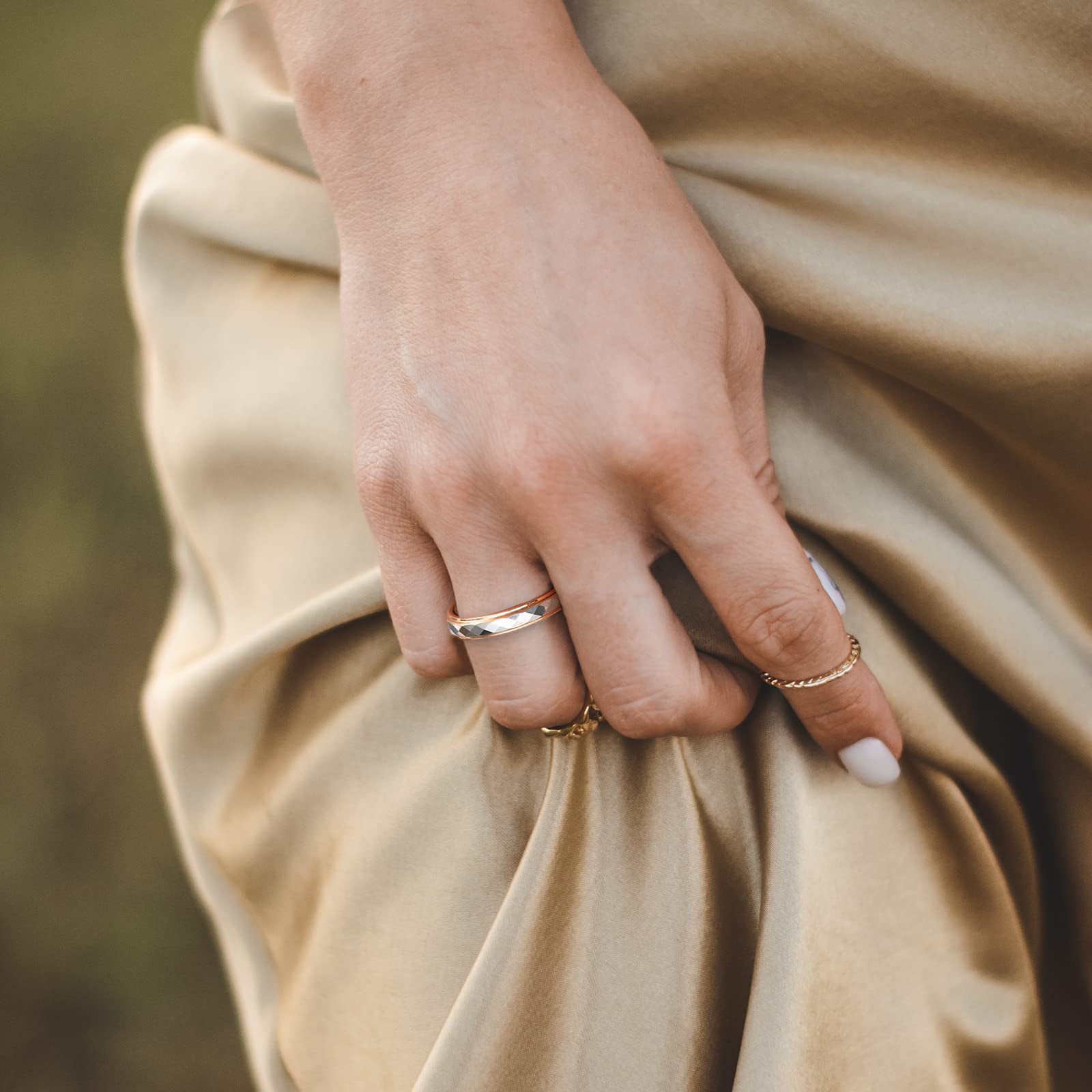 4mm Tungsten Wedding Rings for Women - Rose Gold, Gold, Gunmetal & Silver Faceted Two-Tone Band with Step Edge Comfort Fit (Size 5-10) | Elegant Bridal Jewelry, Anniversary Gift & Everyday Wear