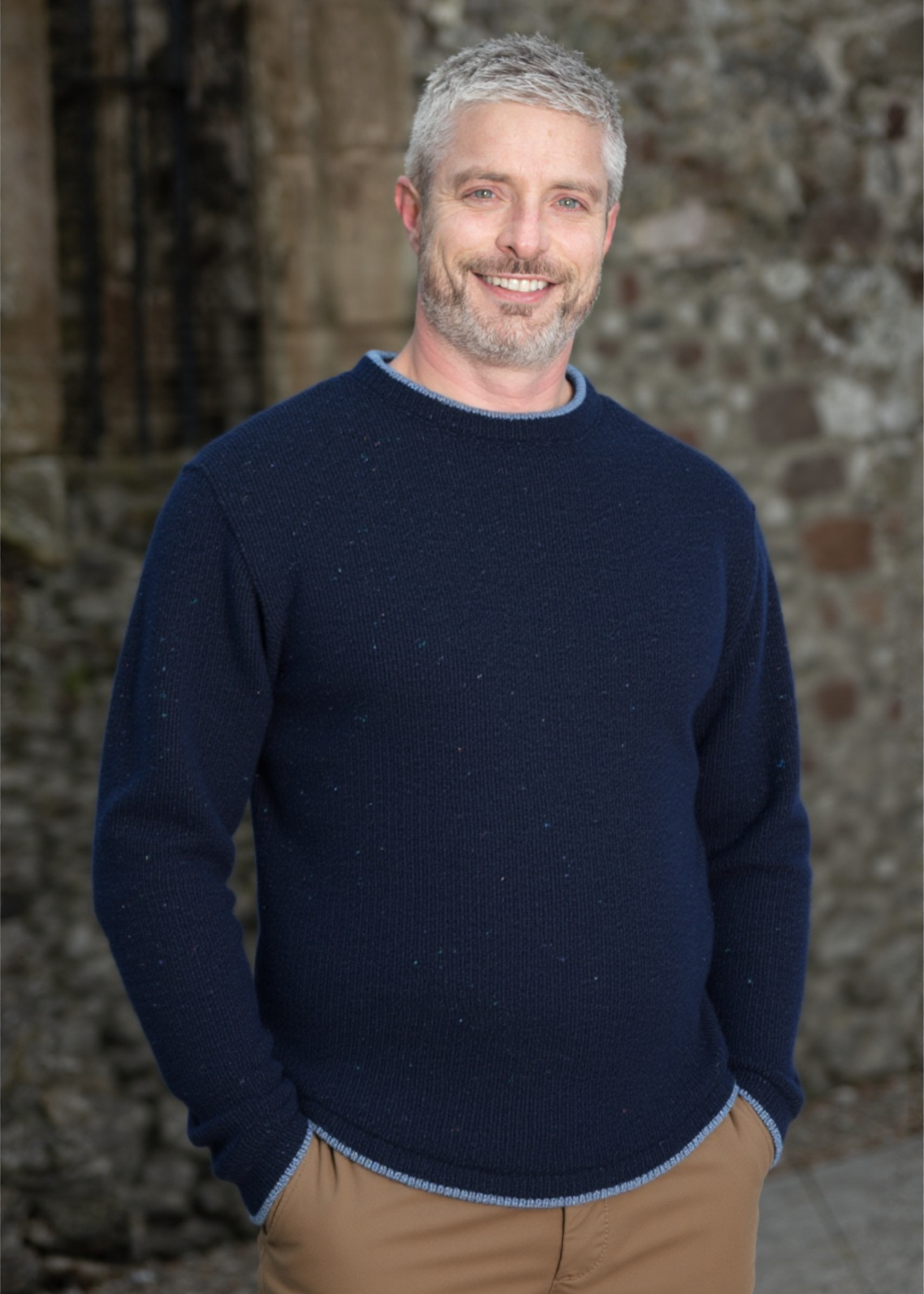 Ireland's Eye Roundstone Sweater - Classic Navy Wool Pullover for Men & Women | Cozy Winter Wear, Casual Outfits & Outdoor Adventures