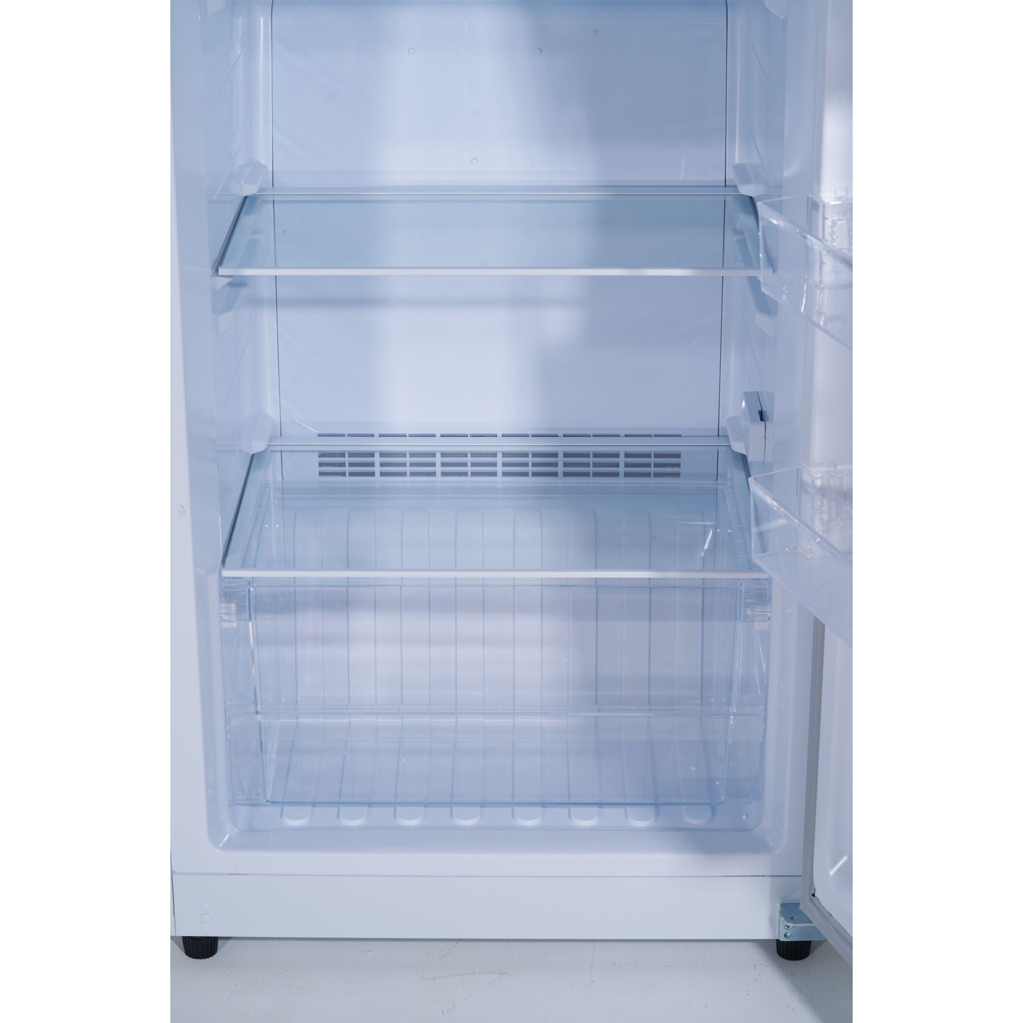 Danby Upright Freezer 14.0 Cu. Ft. (DUF140A1WDB) - Energy Efficient White Chest Freezer for Home, Garage & Basement Storage - Perfect for Frozen Food, Meat & Bulk Groceries