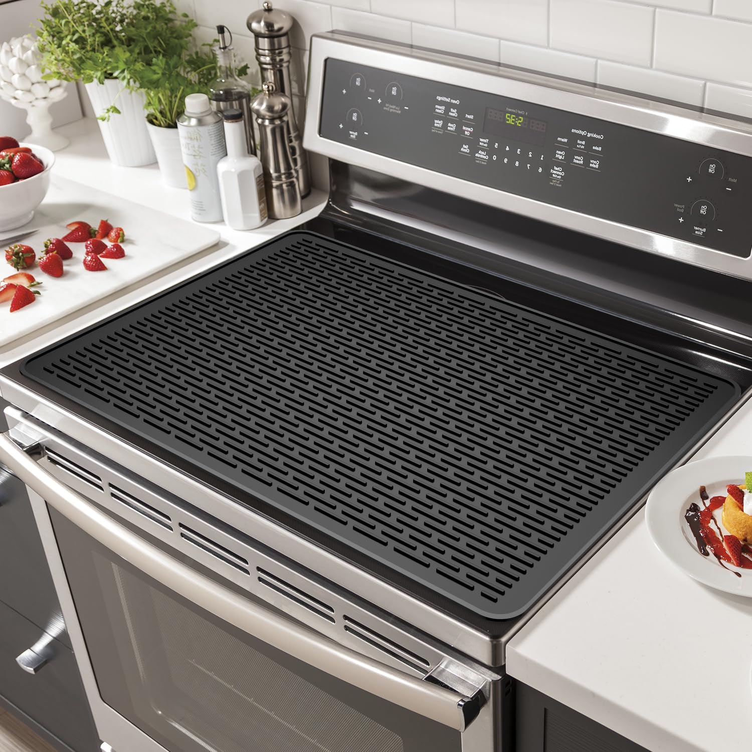 28x20 Inch Waterproof Silicone Stove Top Cover for Electric Stoves - Heat Resistant Countertop Protector, Dish Drying Mat & Coffee Mat for Kitchen - Perfect for Cooking, Food Prep and Counter Protection (Black)
