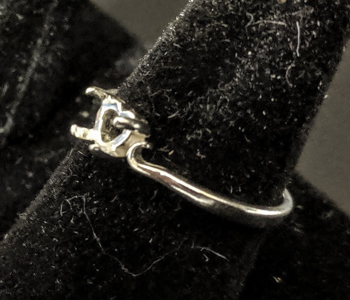 5mm Heart Cabochon Swirl Ring Setting - Solid Sterling Silver or 14kt Gold - Size 7 (163 571/143 571) - Perfect for Jewelry Making, Engagement Rings & DIY Craft Projects