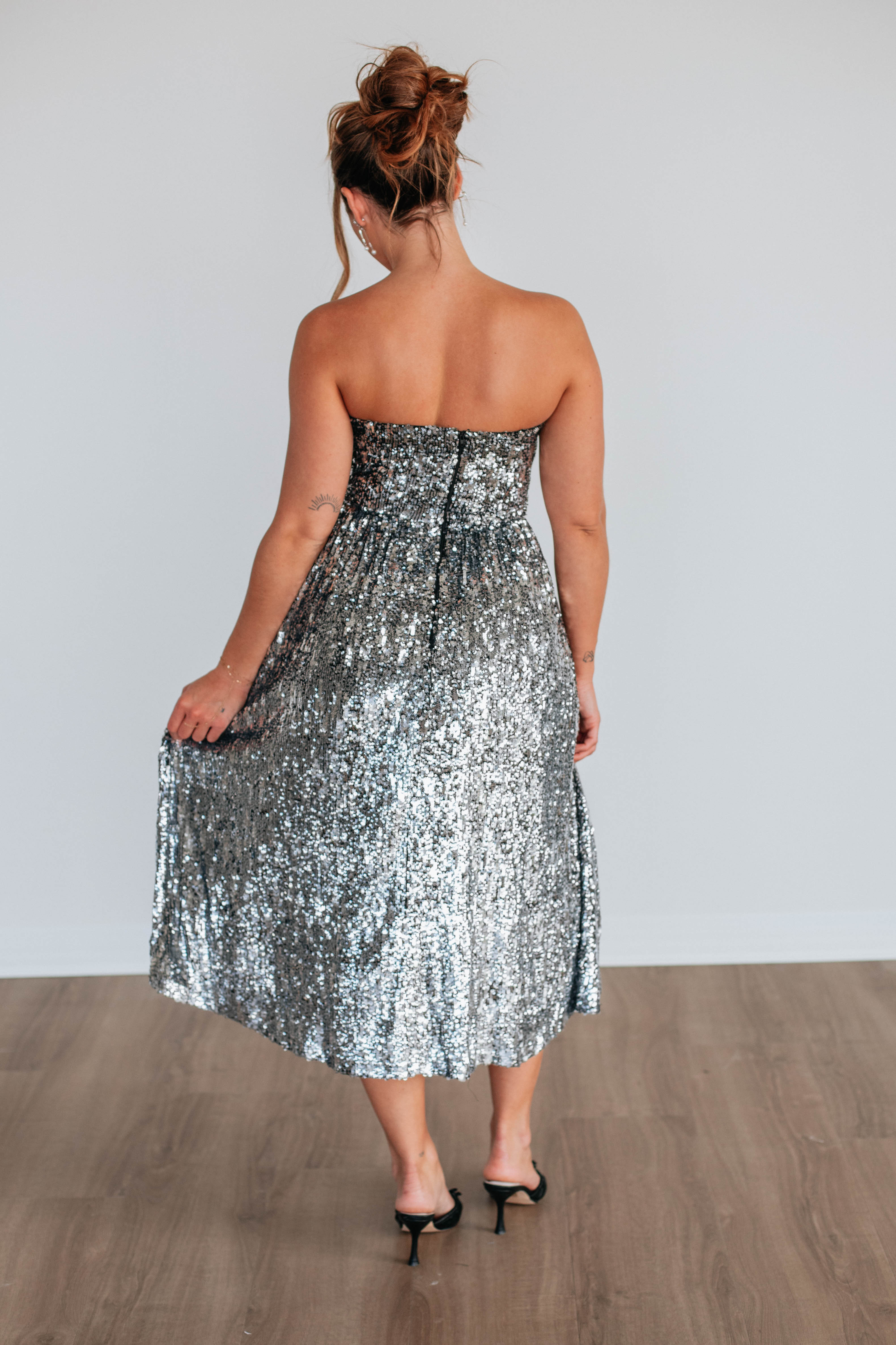 Glamorous Sequin Party Dress for Women - Elegant & Sparkling Evening Gown for Prom, Cocktail, and Special Occasions