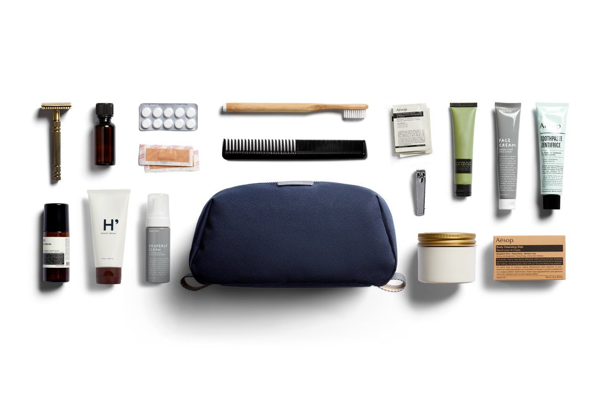 Bellroy Premium Travel Toiletry Kit - Water-Resistant Organizer for Men & Women - Perfect for Airplane, Gym, Camping & Business Trips