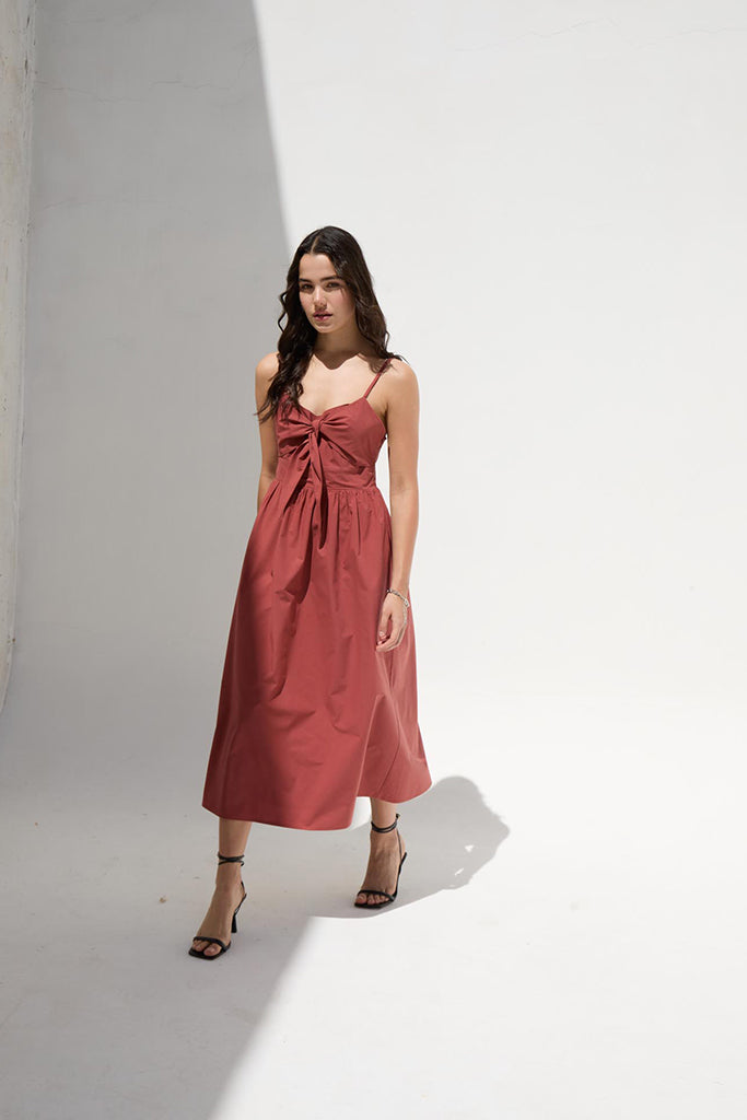 Dèluc Padua Dress in Reddish Brown | Elegant Women's Midi Dress for Casual Wear, Office & Special Occasions