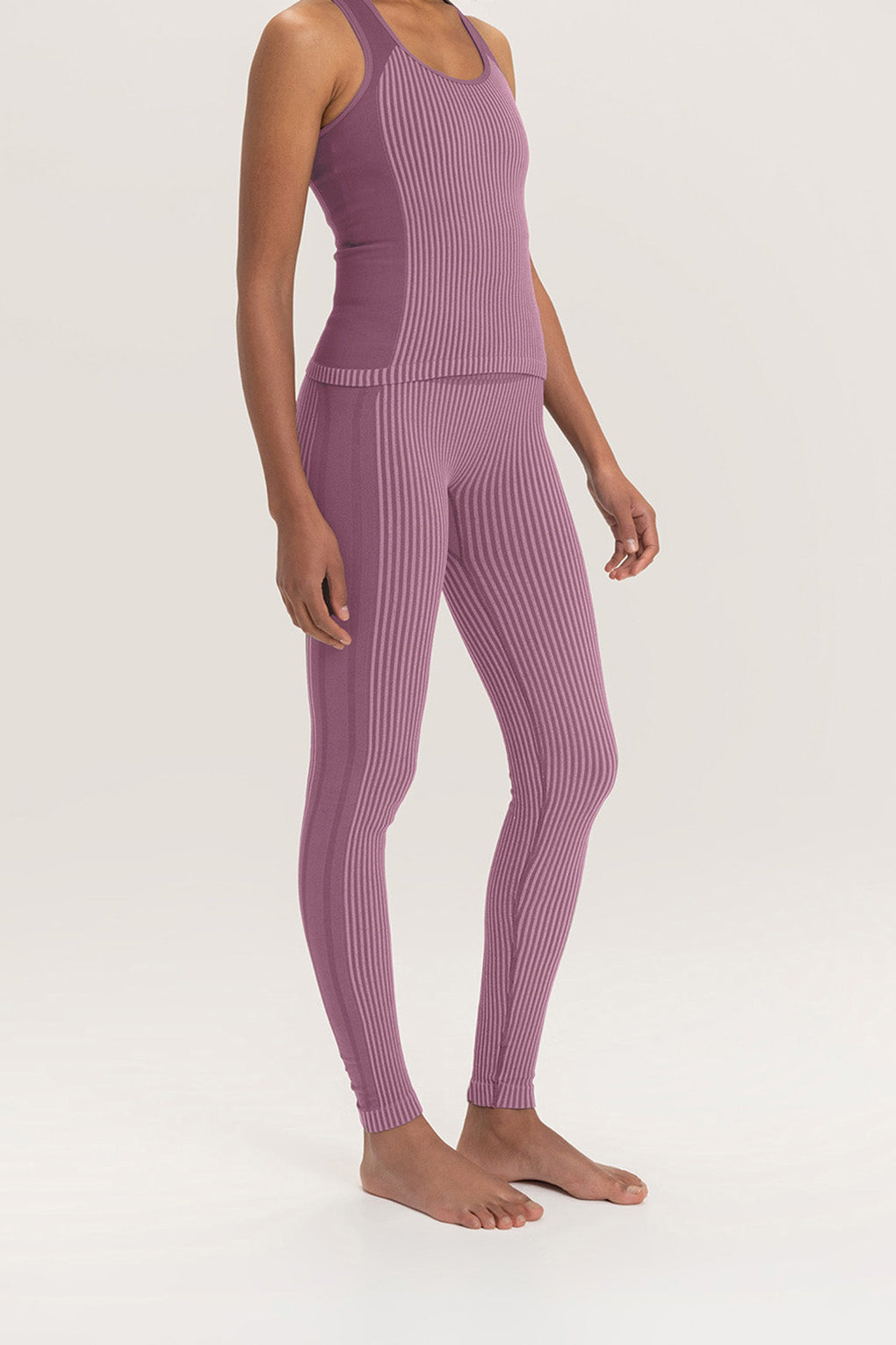 Seamless Ribbed Tank Top for Women - Soft Stretchy Comfort Fit Casual Wear - Perfect for Yoga, Gym, and Everyday Outfits