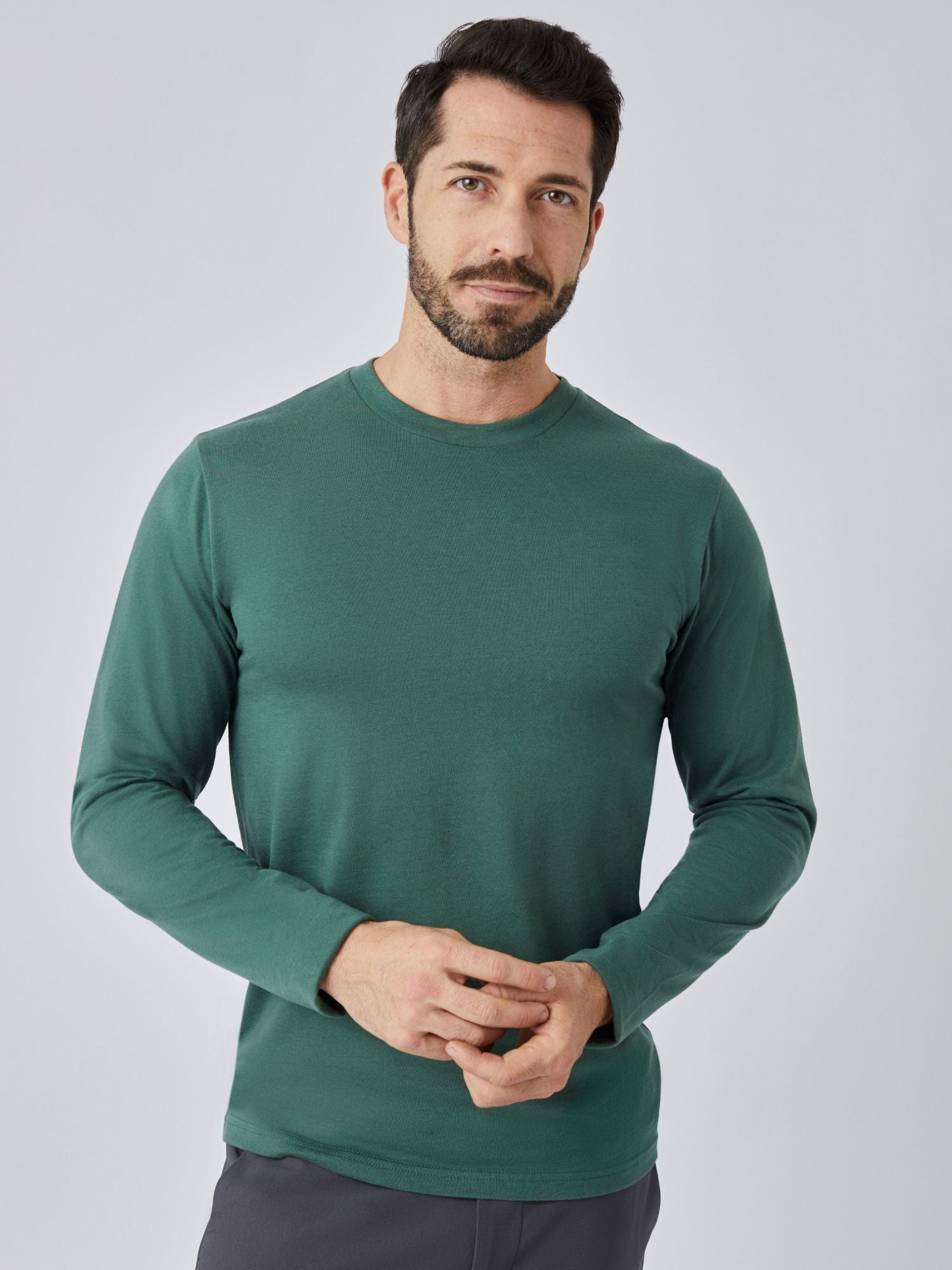 Alpine Green Long Sleeve Crew Neck T-Shirt for Men - Soft Cotton Casual Top - Perfect for Outdoor Activities & Daily Wear