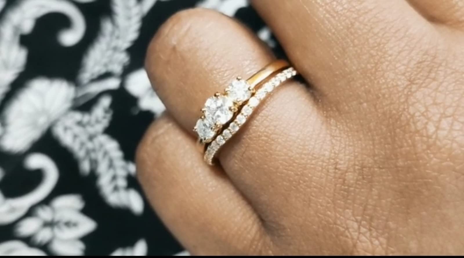 14K Gold 0.84 Carat Diamond Engagement Ring Set - 3 Stone Bridal Ring with 0.33ct Round Solitaire & Pave Wedding Band (HI Color, I1-2 Clarity) | Perfect for Proposals, Anniversaries & Special Occasions