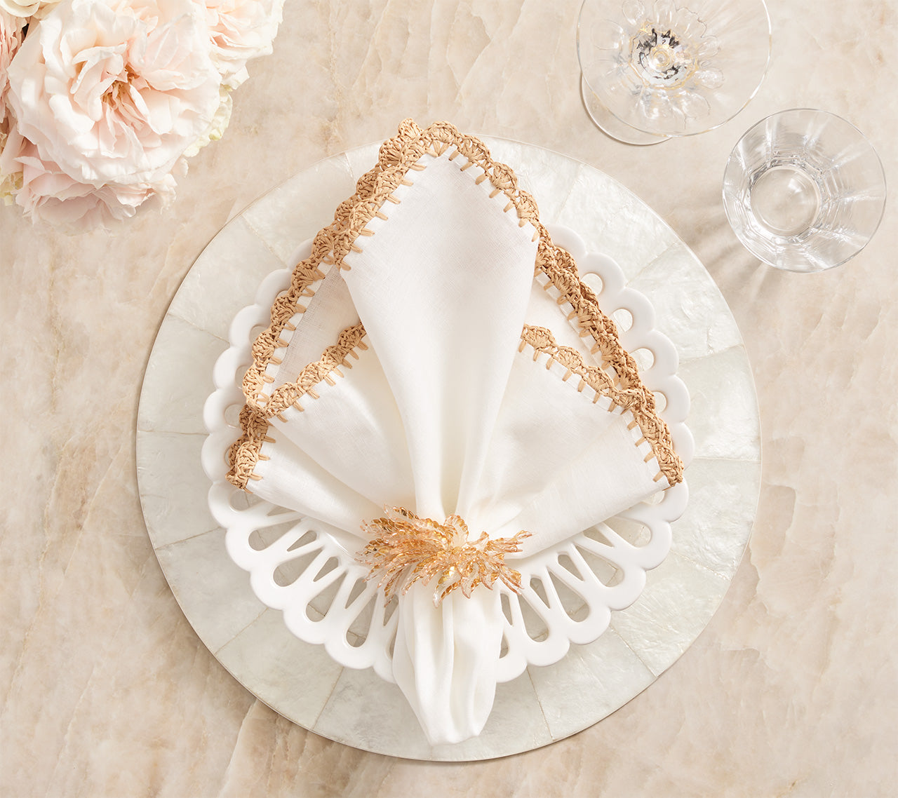 Elegant Gold Gilded Leaves Napkin Rings - Set of 4 for Wedding, Thanksgiving & Holiday Table Decor
